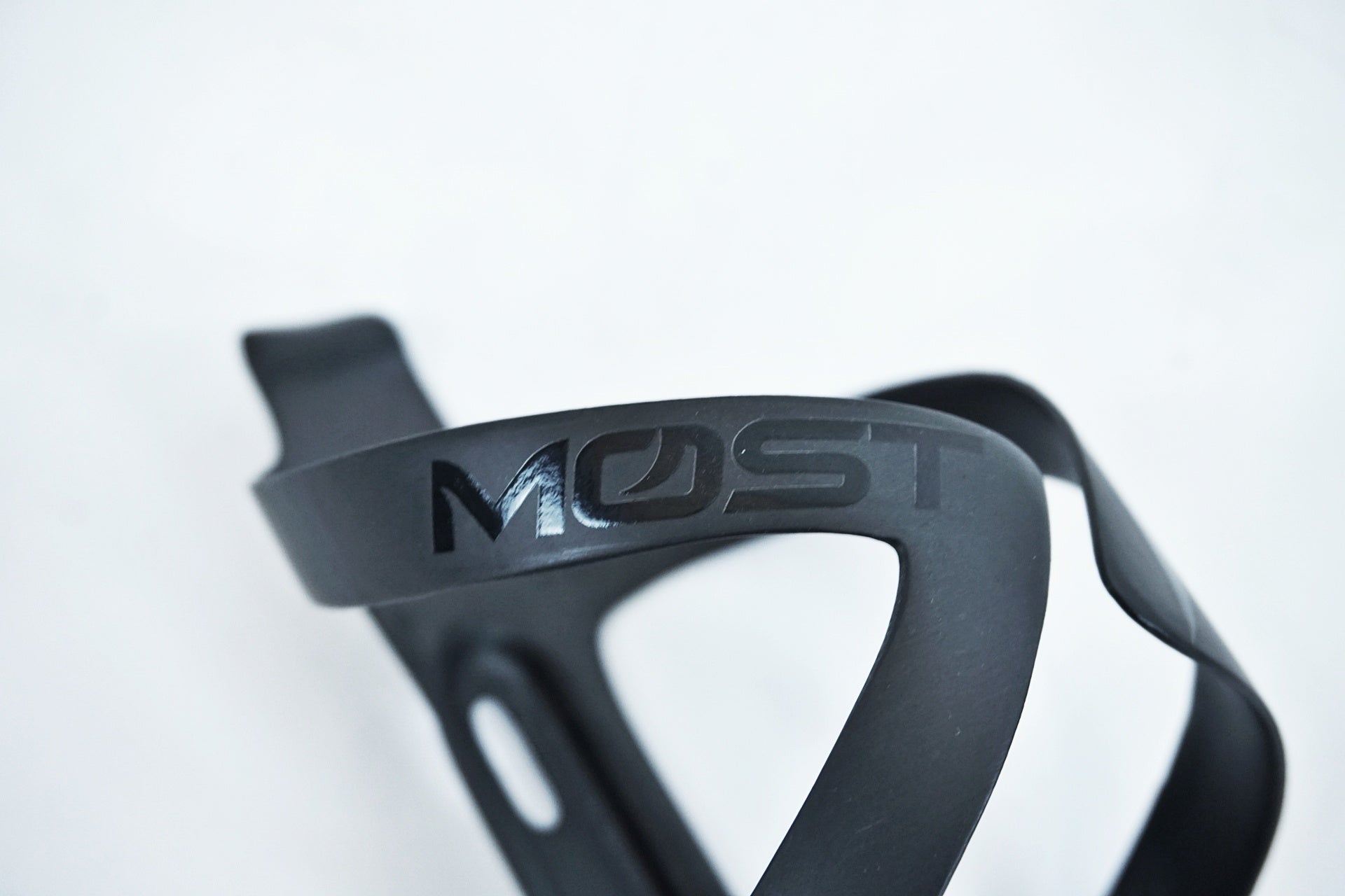 MOST 「モスト」 THE WINGS カーボンボトルケージセット / 有明ガーデン店