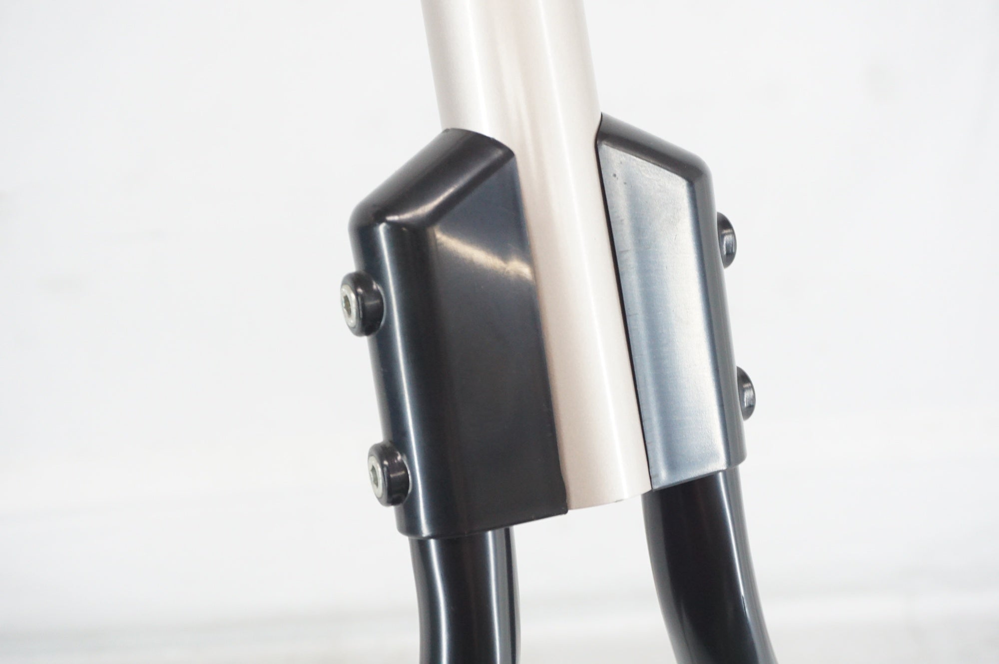 MINOURA 「ミノウラ」 グラビティスタンド2 / 阪急塚口店