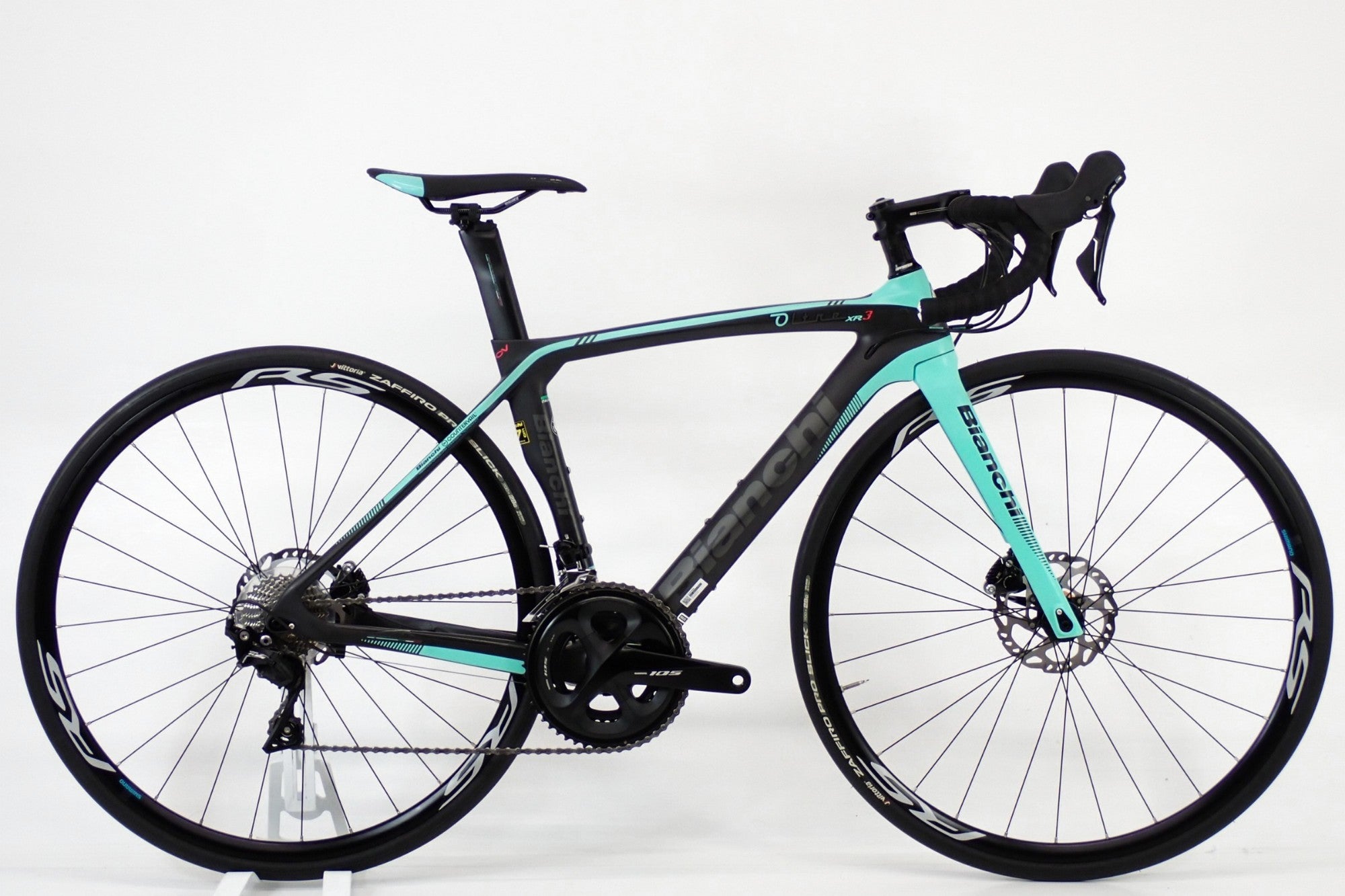 BIANCHI 「ビアンキ」 OLTRE XR3 DISC 105 2019年モデル ロードバイク BIANCHI 「ビアンキ」 OLTRE XR3 DISC 105 2019年モデル ロードバイク