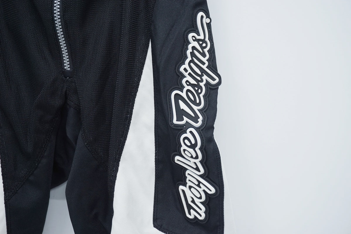 TROY LEE DESIGN 「トロイリーデザイン」 32サイズ ハーフパンツ / 京都八幡店