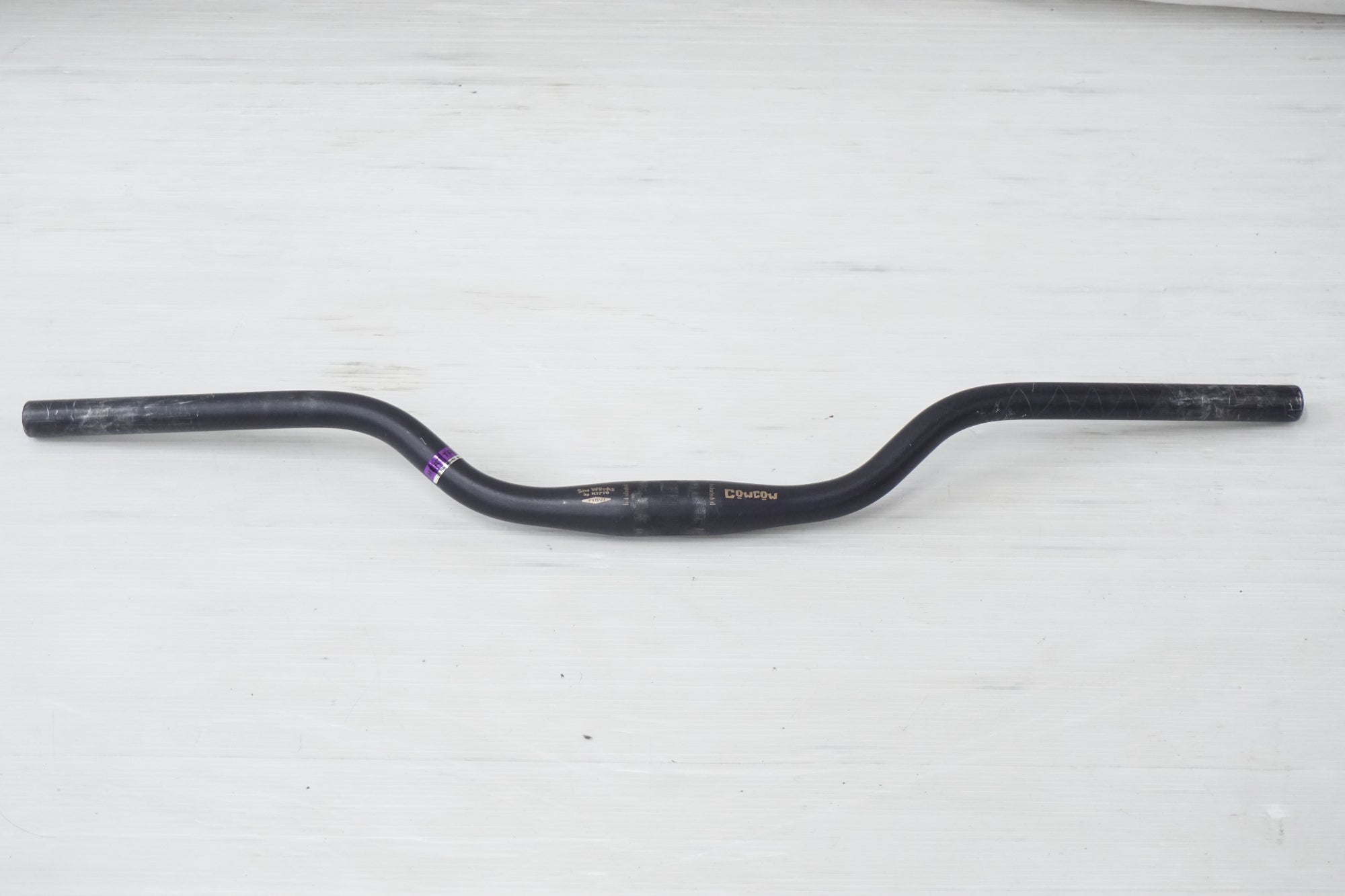 SIMWORKS 「シムワークス」 BY NITTO COWCOW Φ31.8 750mm ハンドル