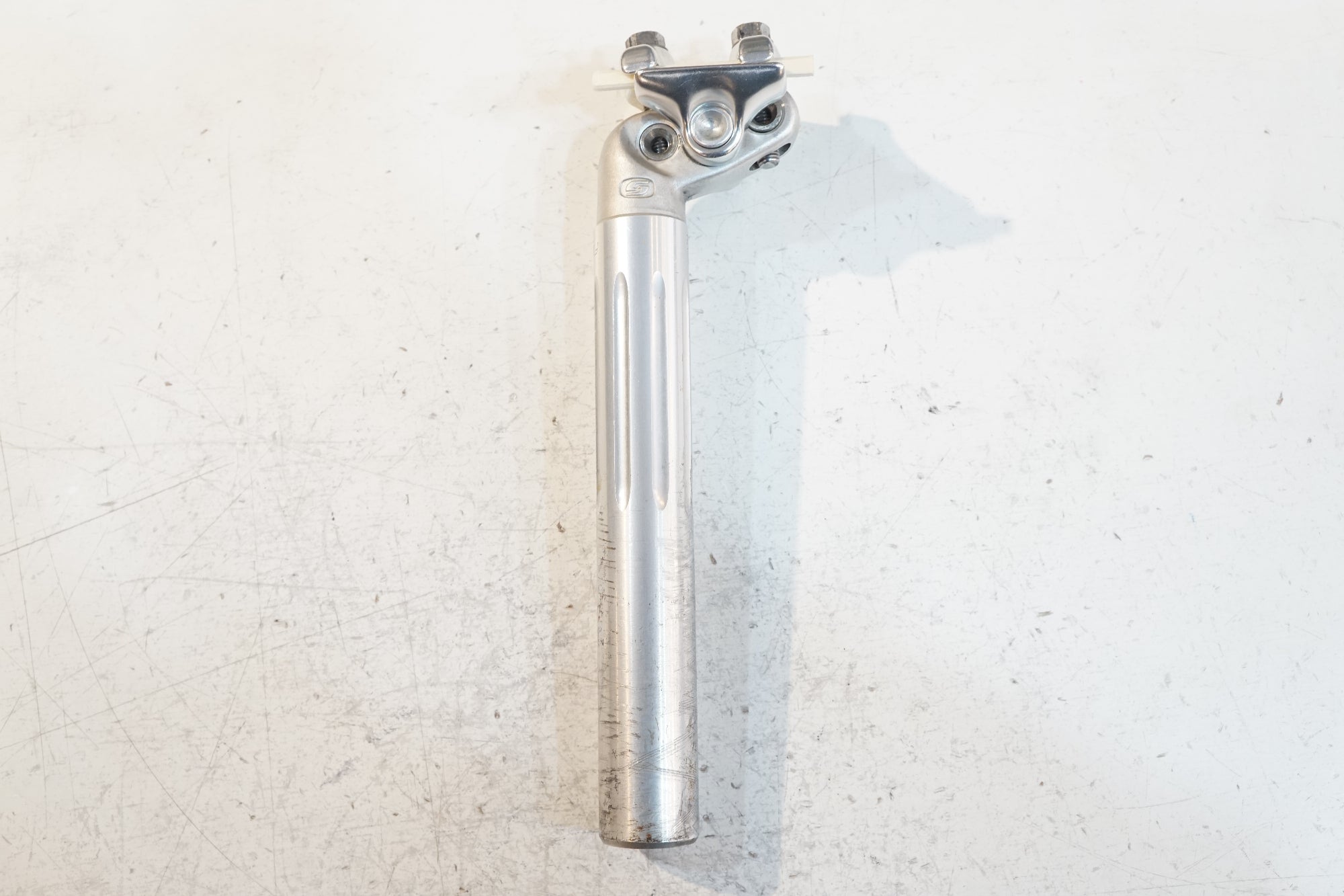 SUGINO 「スギノ」 MIGHTY NJS φ26.8 205mm シートポスト / バイチャリ浦和ベース