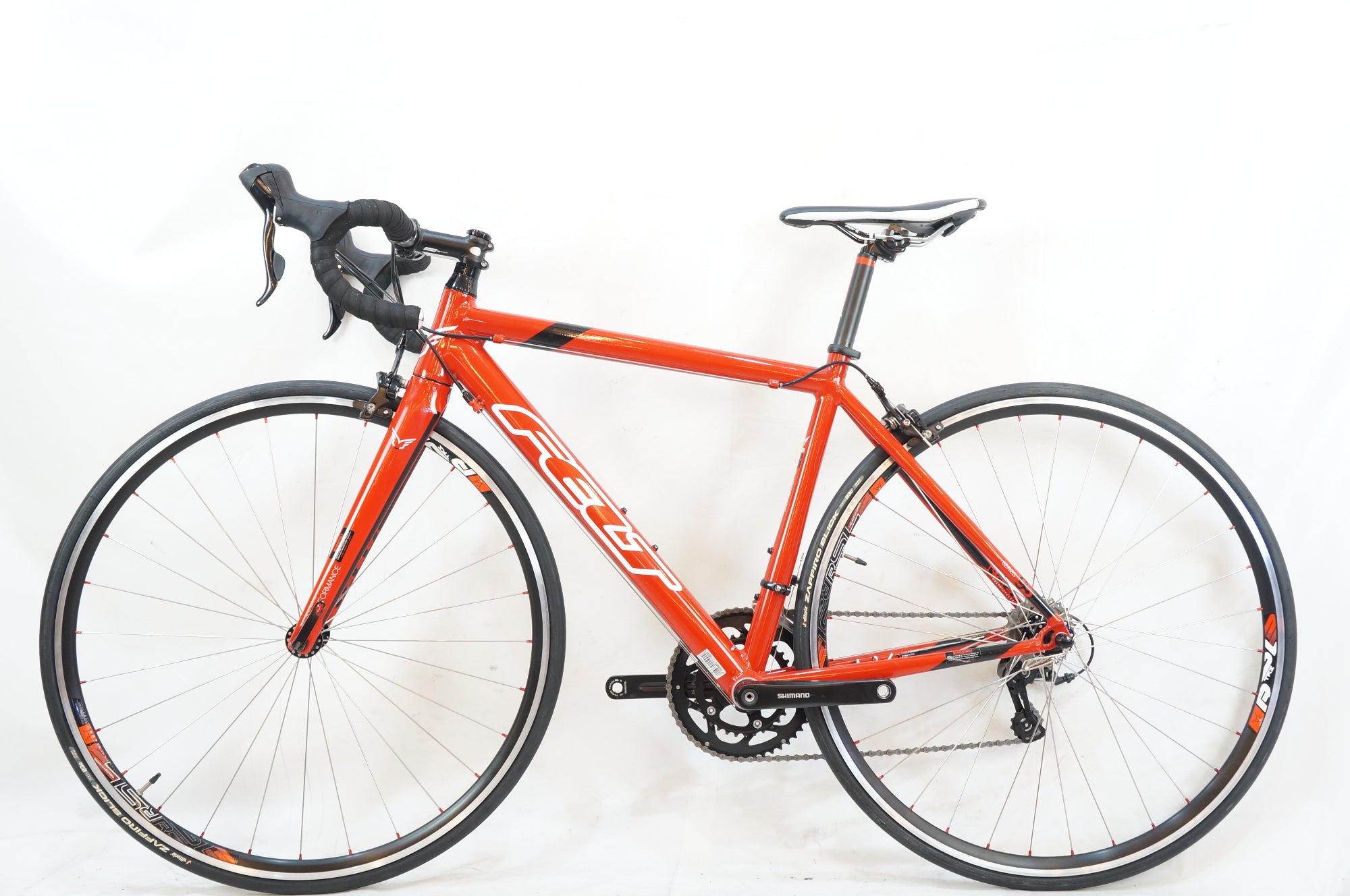 FELT 「フェルト」 F95 2015年モデル ロードバイク / バイチャリ浦和ベース