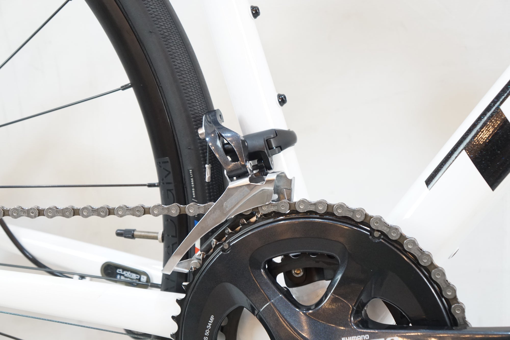 TREK 「トレック」 DOMANE AL 3 2023年モデル ロードバイク / バイチャリ浦和ベース