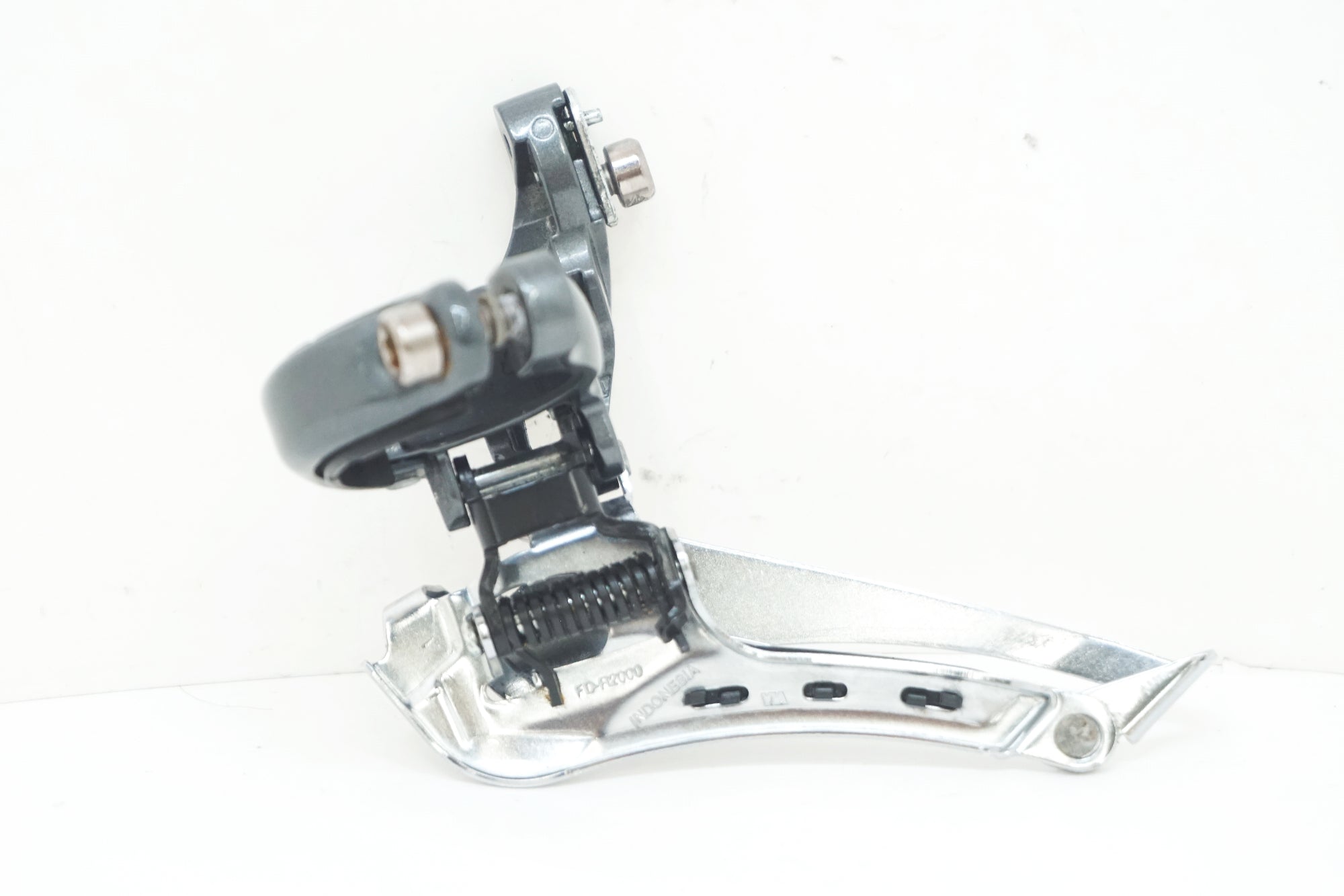 SHIMANO 「シマノ」 CLARIS FD-R2000 フロントディレイラー / 大阪美原北インター店