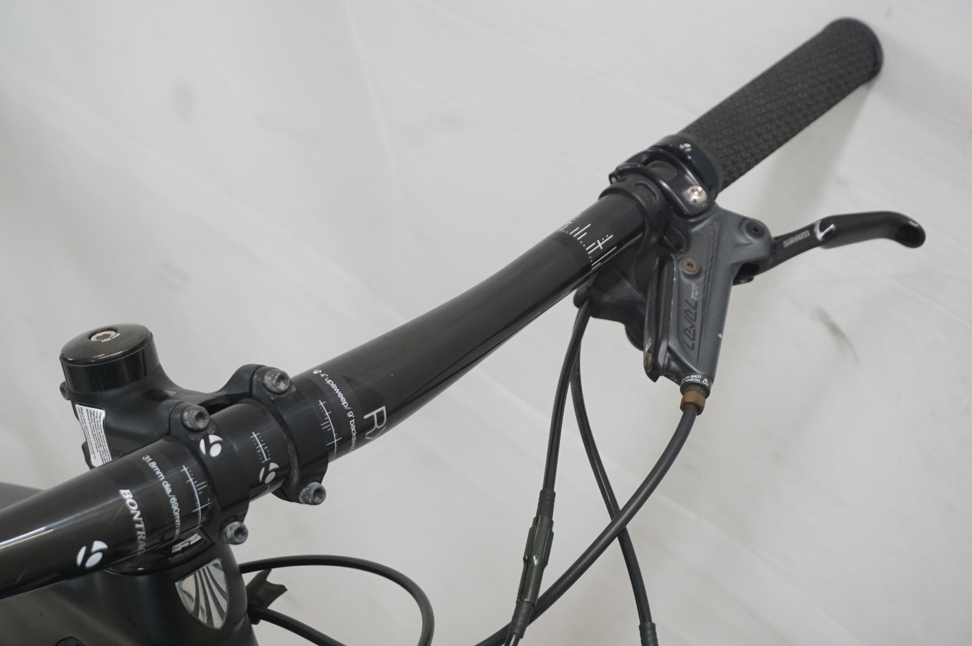 TREK 「トップフューエル」 TOP FUEL 9.8 SL 2017年モデル マウンテンバイク / 福岡店