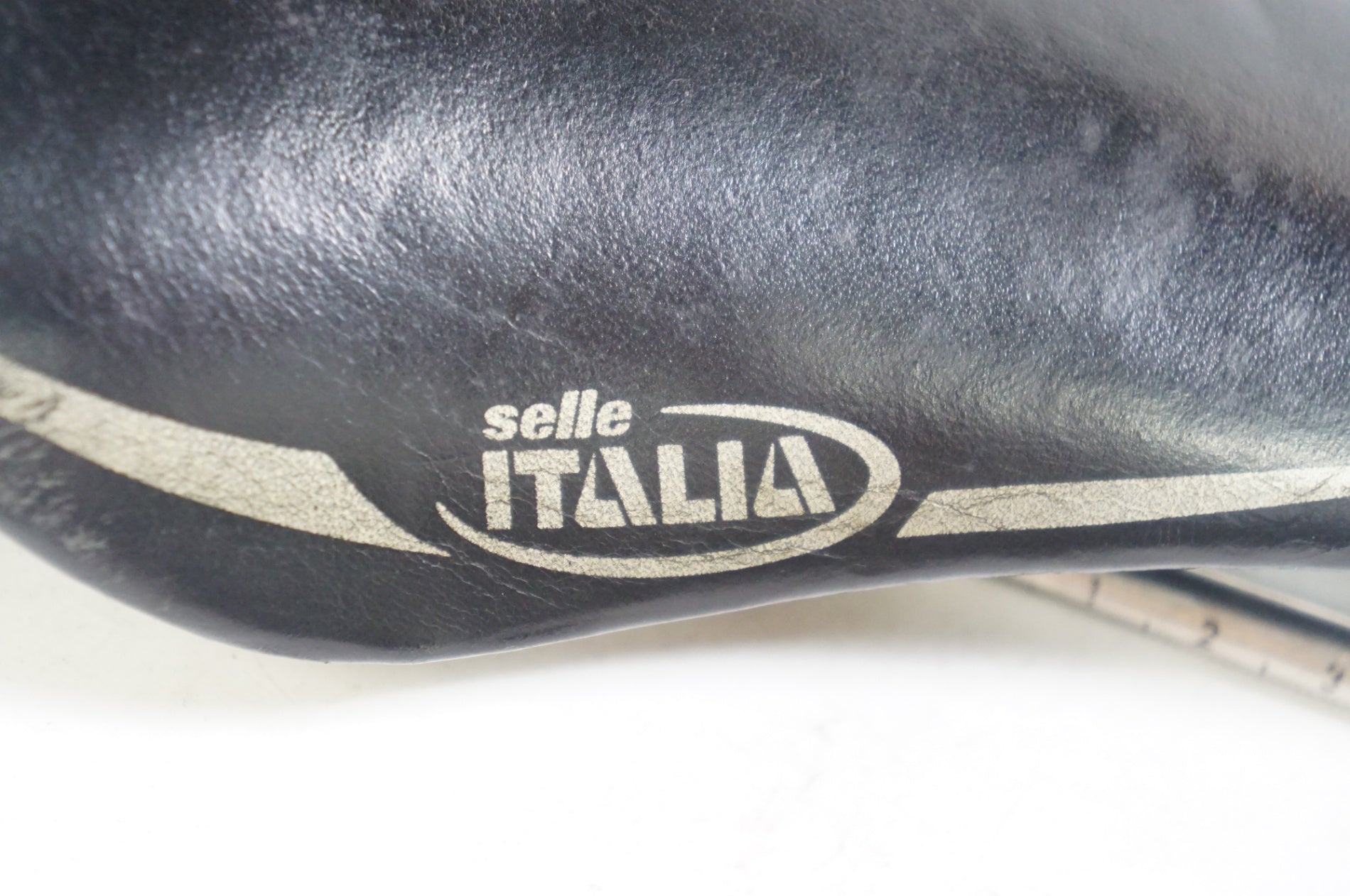 SELLE ITALIA 「セライタリア」 SLR サドル / 熊谷本店
