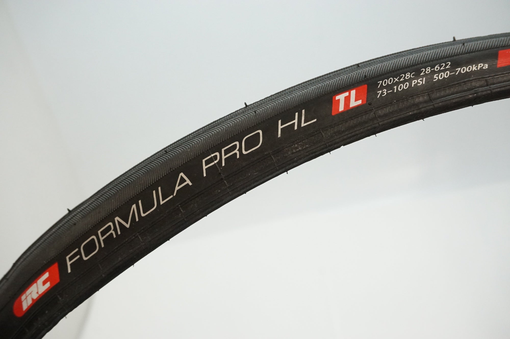 IRC 「アイアールシー」 FORMULA PRO HL TL 700x28C タイヤ / 福岡アイランドシティ店
