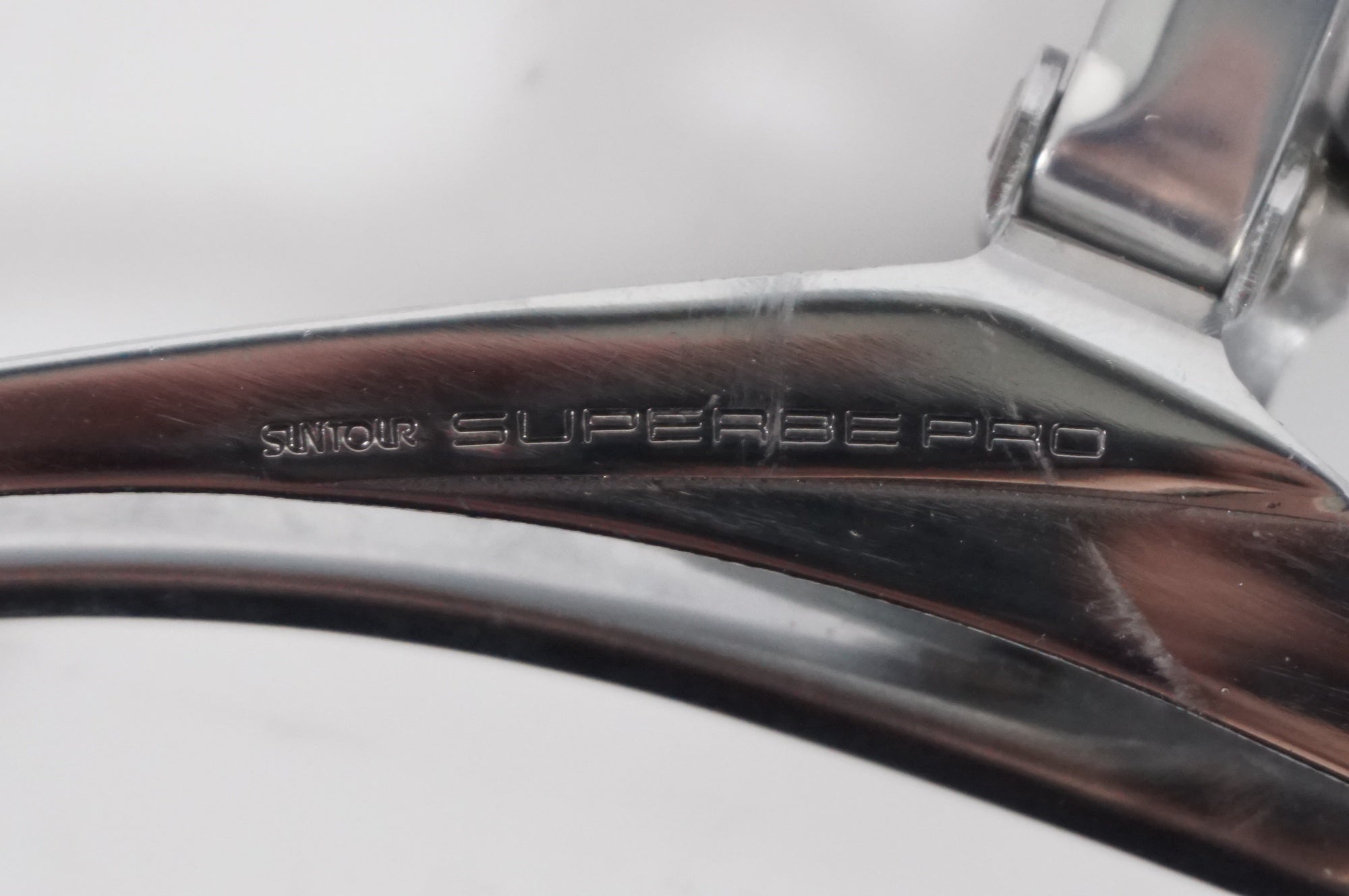 SUNTOUR 「サンツアー」 SUPERBE PRO フロントディレーラー / AKIBA店