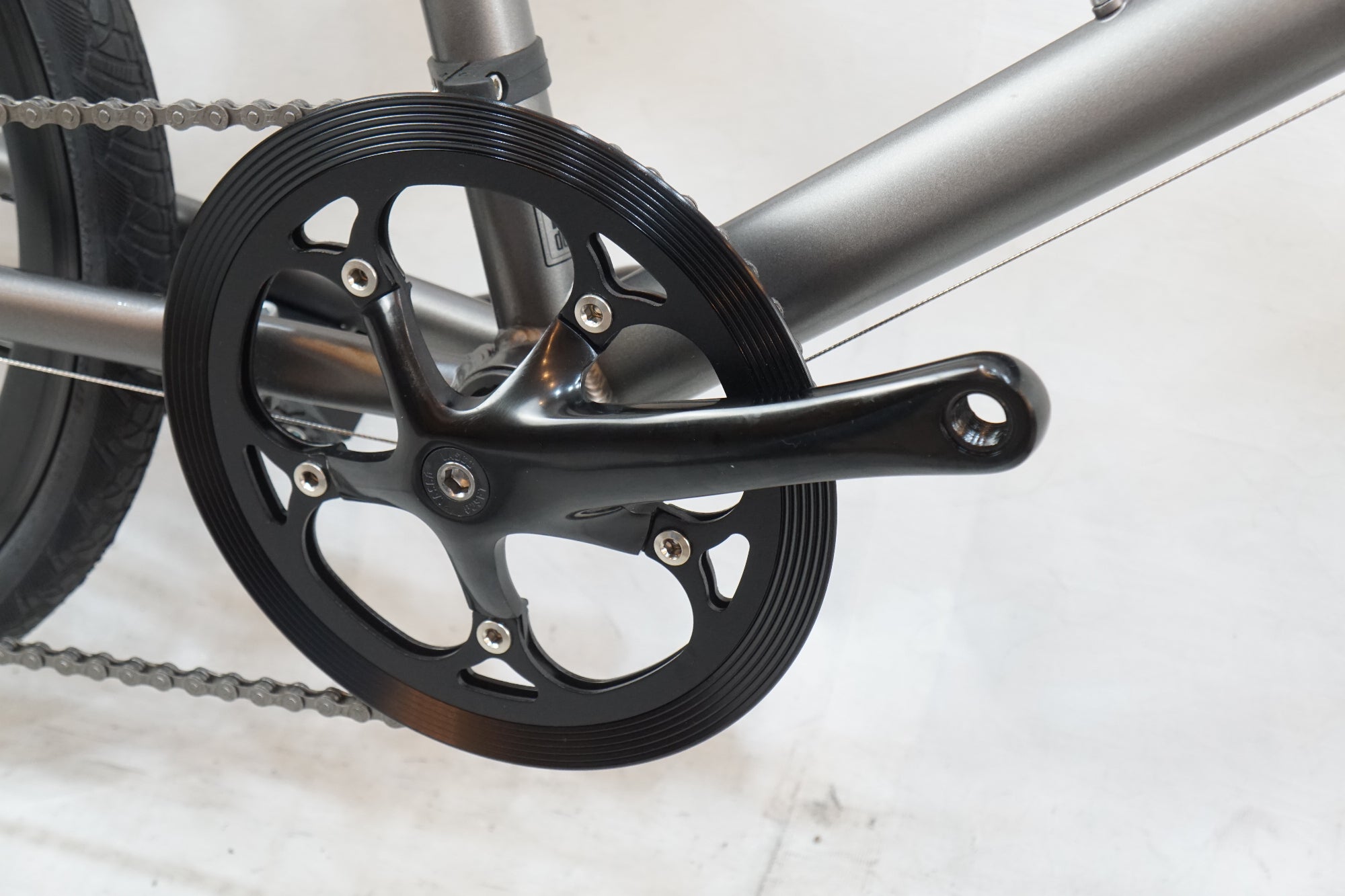 TERN 「ターン」 CREST 2023年モデル 20インチ ミニベロ / バイチャリ浦和ベース