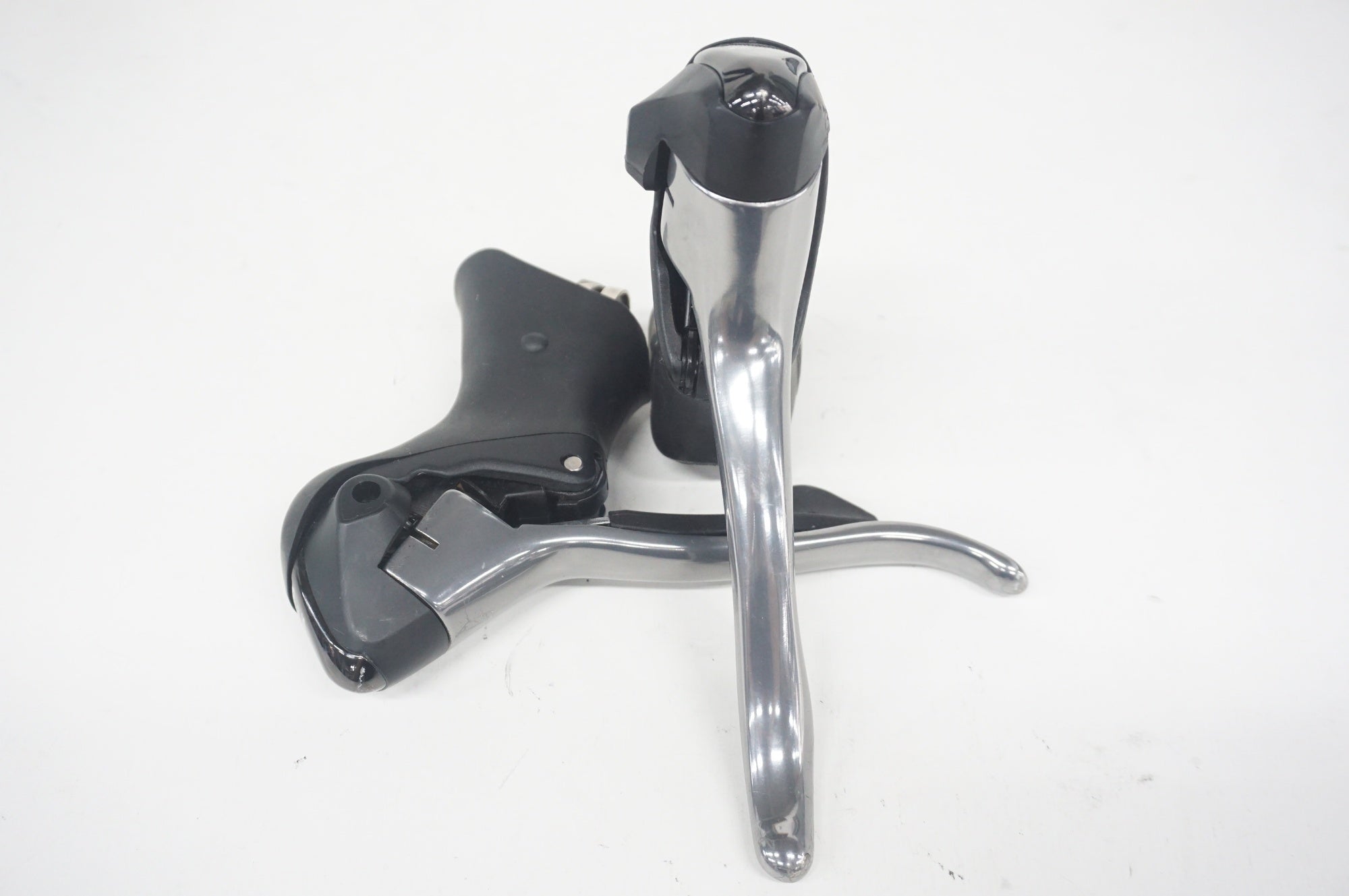 【訳あり】 SHIMANO 「シマノ」 105 ST-5600 デュアルコントロールレバー パーツ