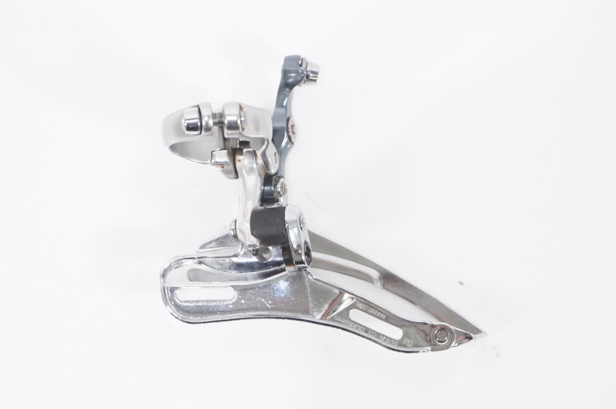 SHIMANO 「シマノ」 TR FD-M900 φ31.8 フロントディレイラー / AKIBA店