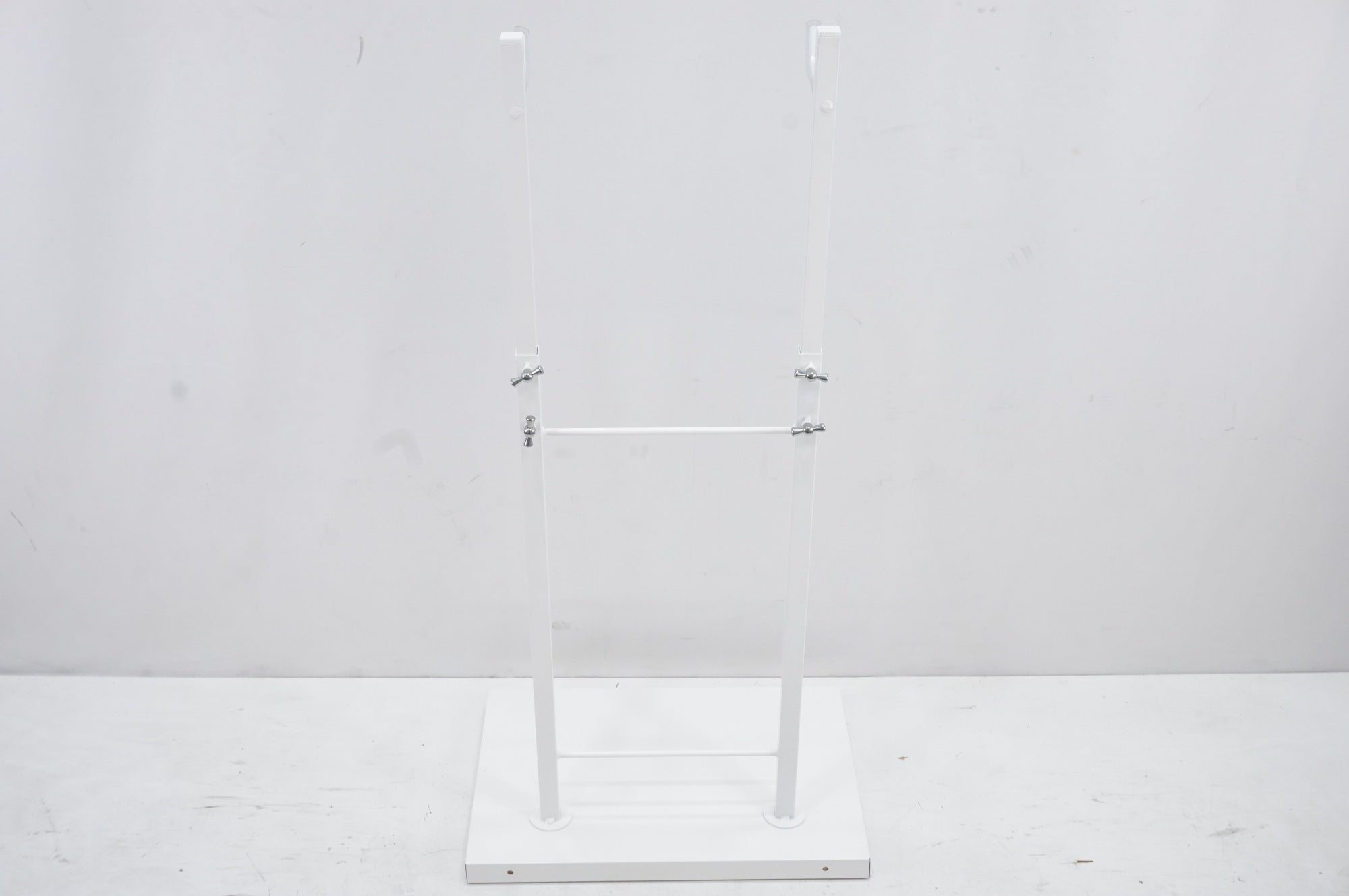 DINOS 「ディノス」 ディスプレイスタンド / 大宮店