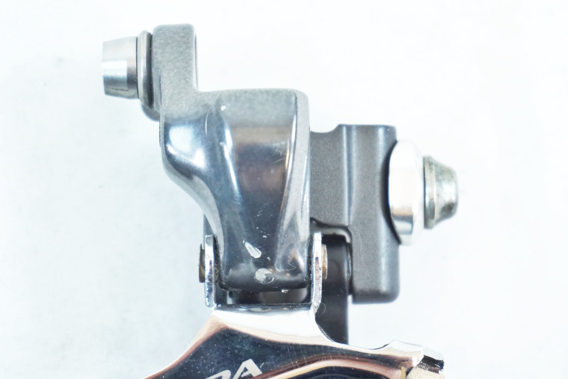 SHIMANO 「シマノ」 ULTEGRA FD-6700 フロントディレイラー / 有明ガーデン店