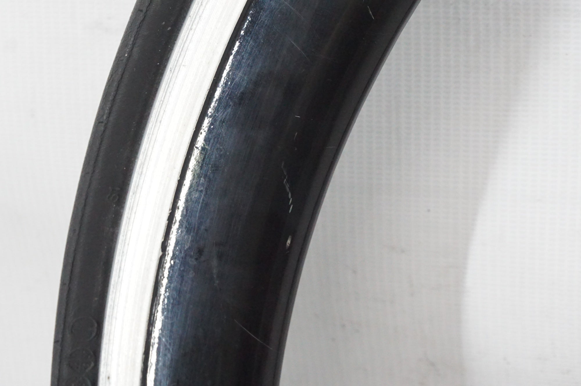 TRI SPOKE 「トライスポーク」 バトン 650C シングル カーボンフロントホイール / 阪急塚口店
