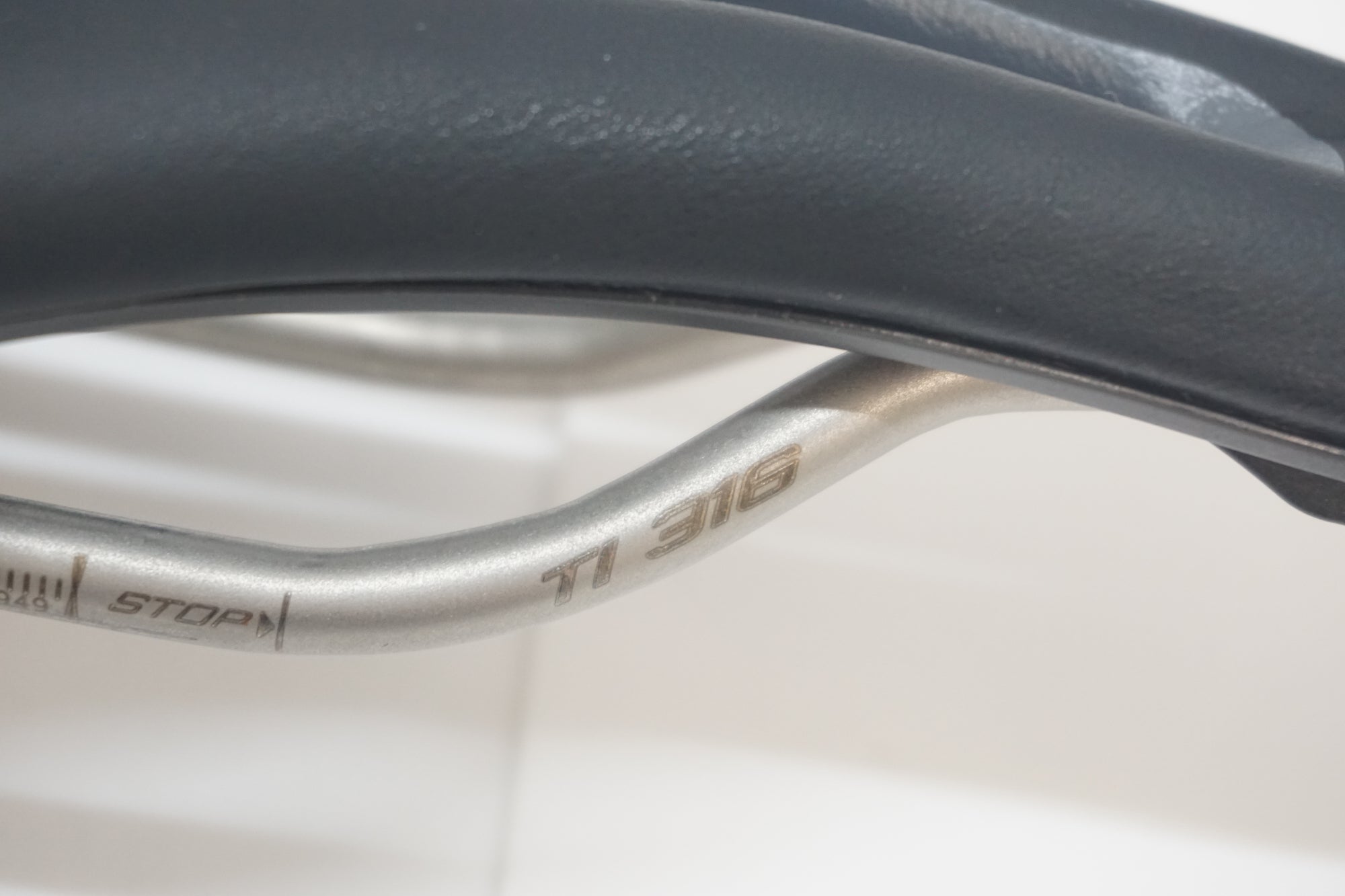 SELLE ITALIA 「セライタリア」 SLR BOOST GRAVEL SUPERFLOW サドル / 福岡店