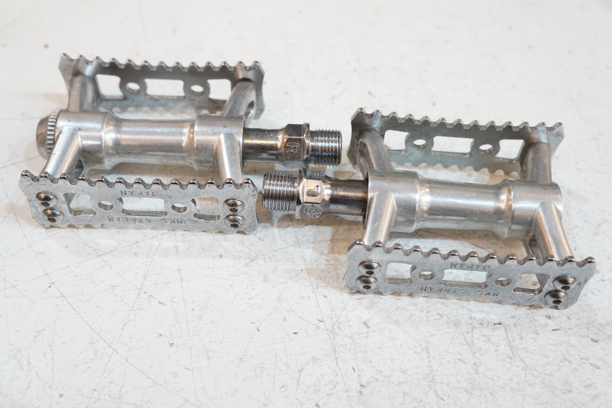 MKS 「ミカシマ」 STREAM ペダル / バイチャリ浦和ベース