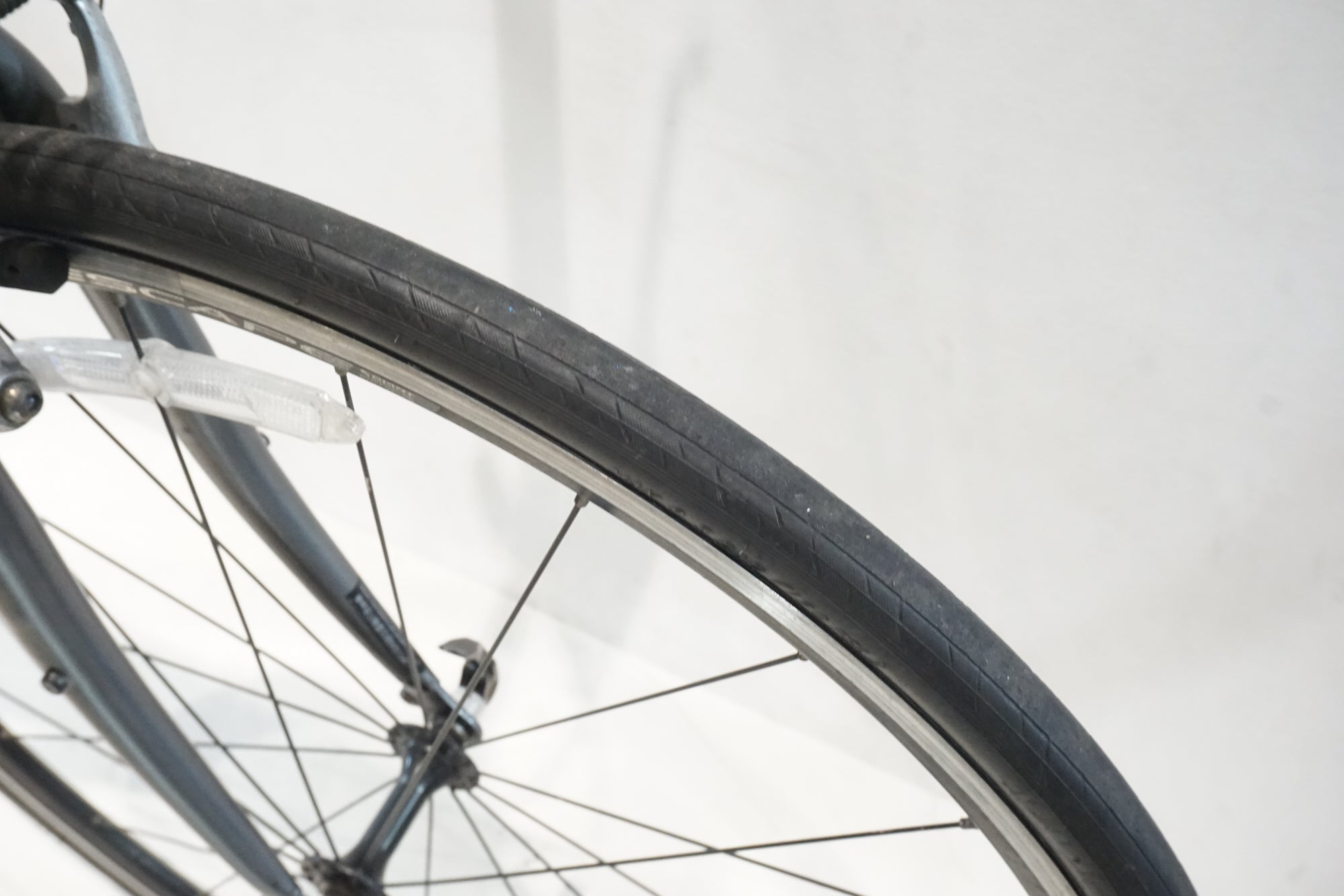 GIANT 「ジャイアント」 ESCAPE R3 2015年ごろモデル クロスバイク / 横浜戸塚店