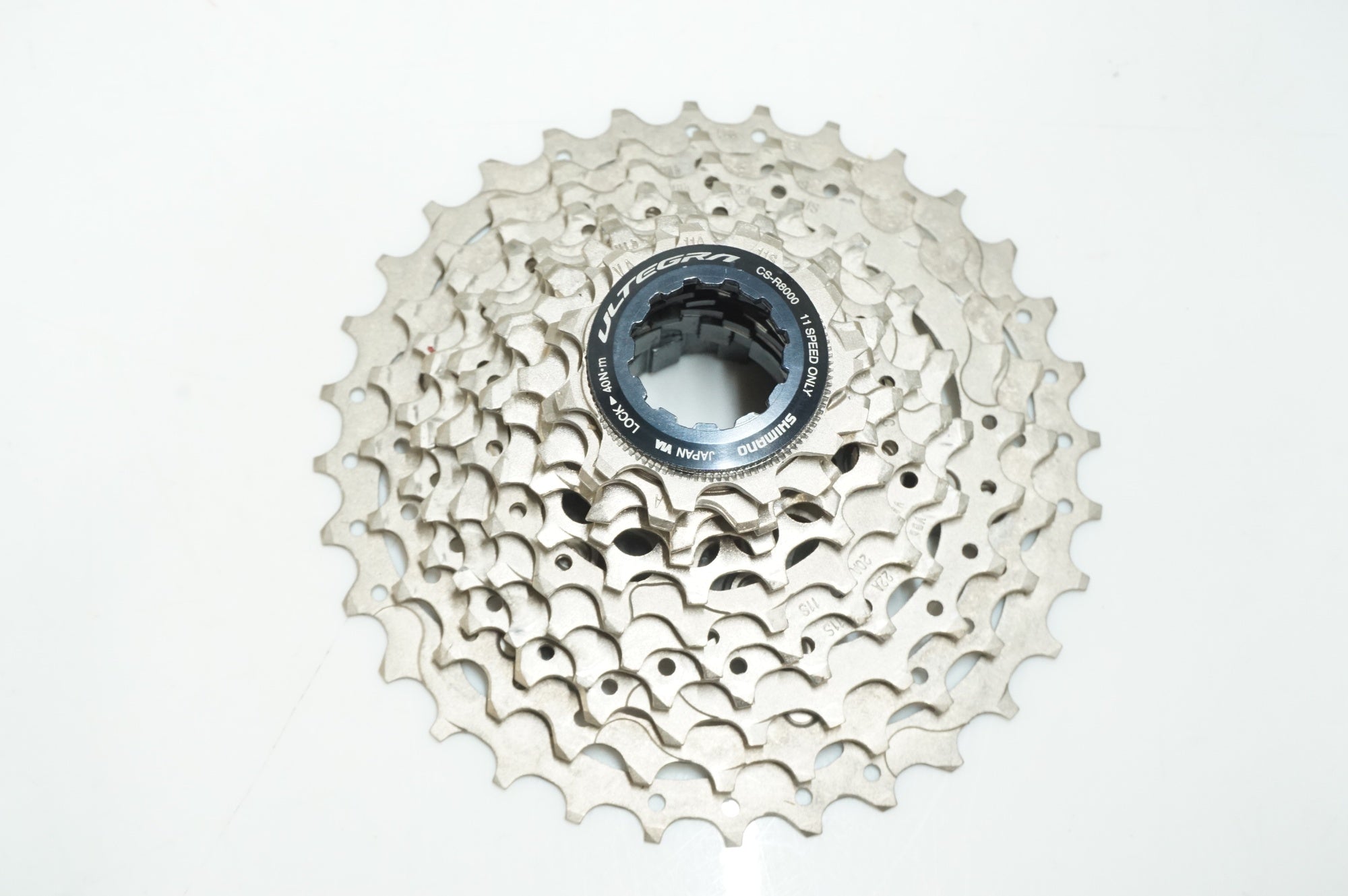 シマノ　スプロケット　ULTAGRA CS-R8000 11-32t　美品☆ シマノ ULTEGRA（アルテグラ）CS-R8000 カセットスプロケット11