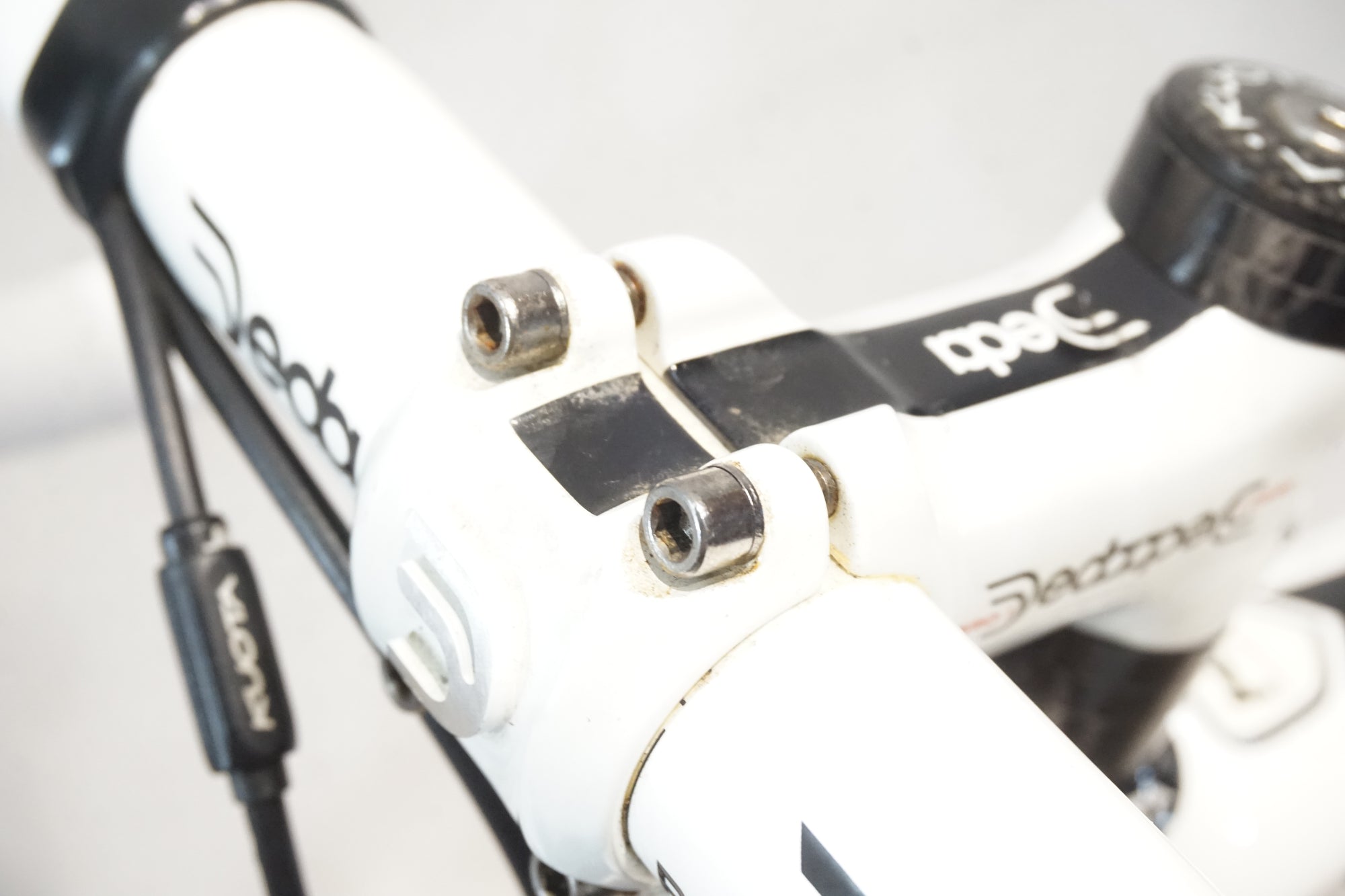 KUOTA 「クオータ」 KHARMA EVO 105 2013年モデル ロードバイク / 横浜戸塚店