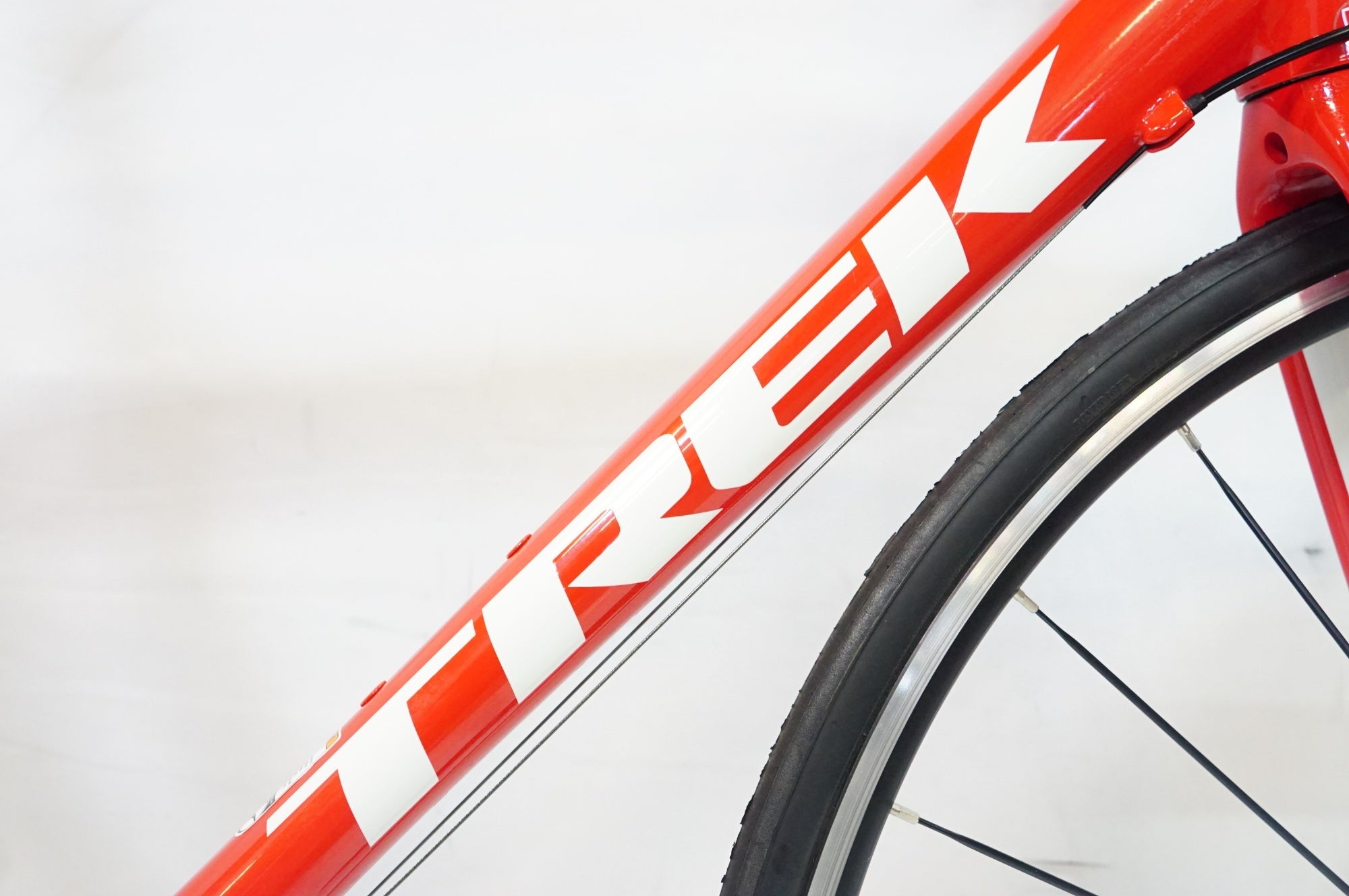 TREK 「トレック」 EMONDA ALR 5 2016年モデル ロードバイク / 熊谷本店