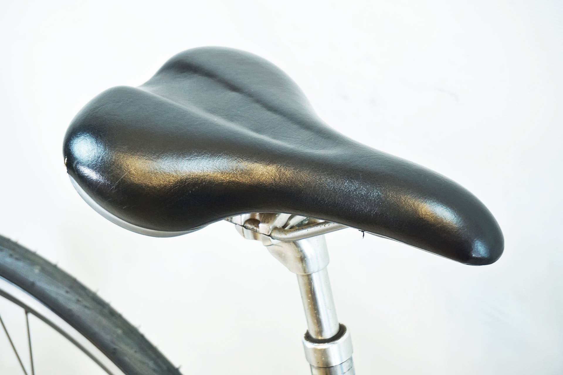 GIANT 「ジャイアント」 ESCAPE R3 2013年モデル クロスバイク / 有明ガーデン店