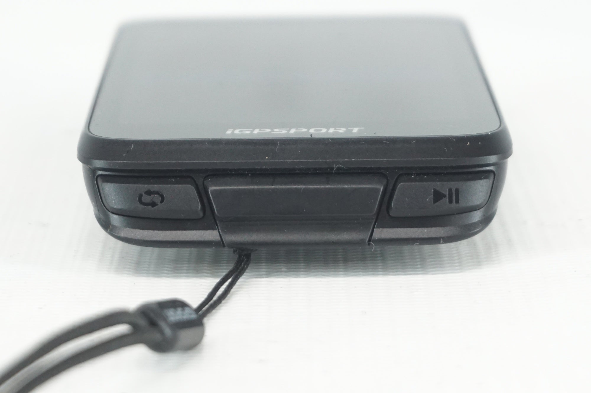 IGPSPORT 「アイジーピースポーツ」 BINAVI サイクルコンピューター / 阪急塚口店