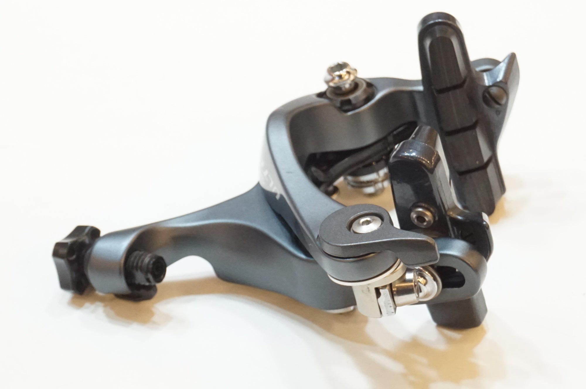 SHIMANO 「シマノ」 ULTEGRA BR-6810-F ダイレクトマウントブレーキ / 浦和ベース