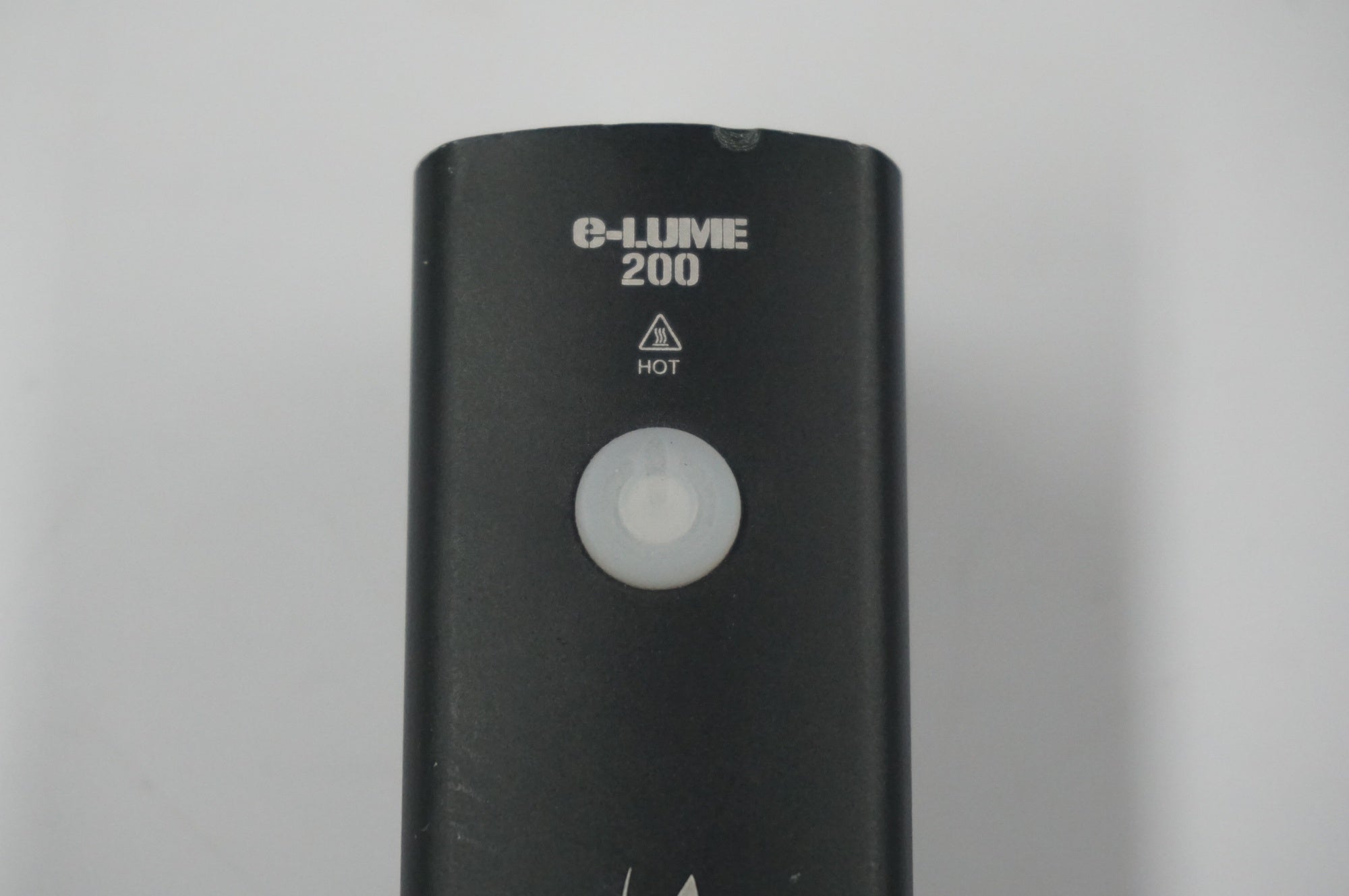 SERFAS 「サーファス」 E-LUME200 フロントライト / 福岡店