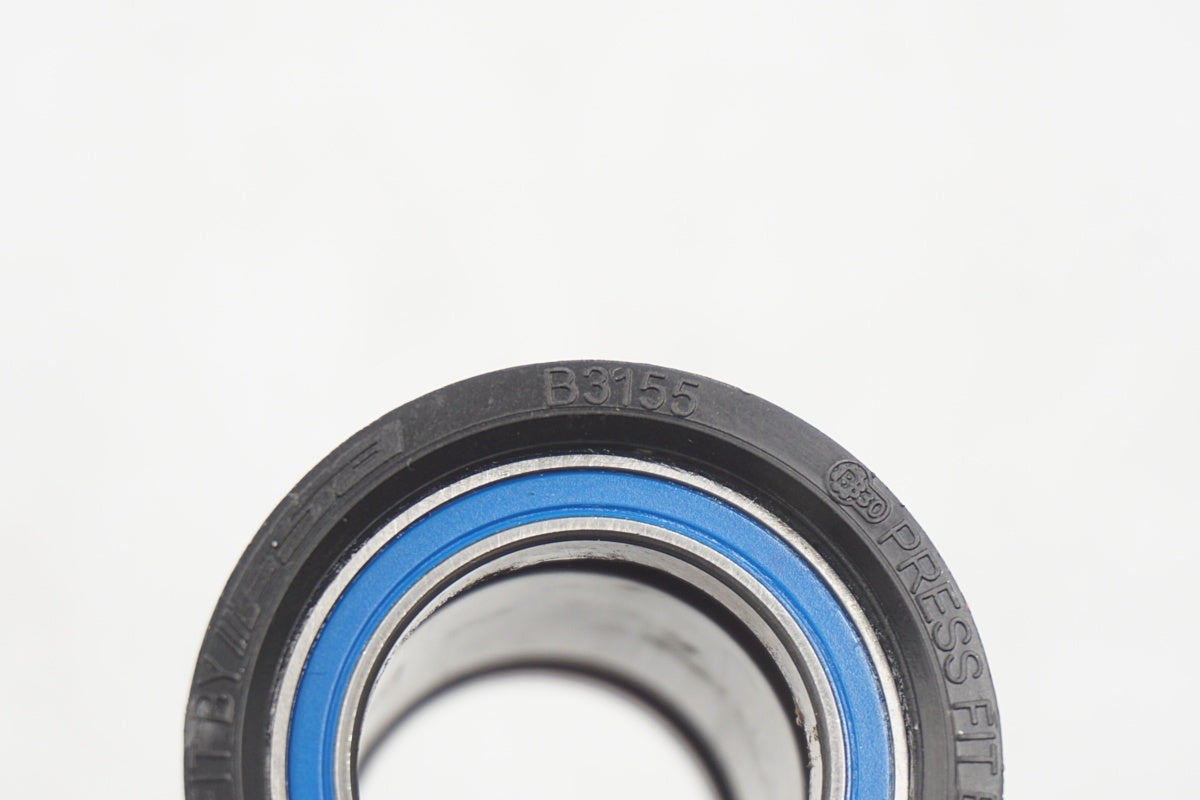 FSA 「エフエスエー」 B3155 PF30 ボトムブラケット / 奈良店