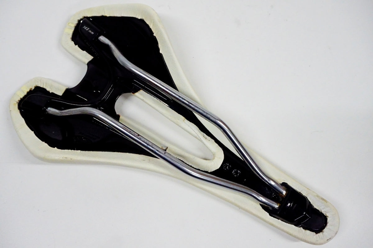 SPECIALIZED 「スペシャライズド」 ROMIN EVO サドル / 名古屋大須店