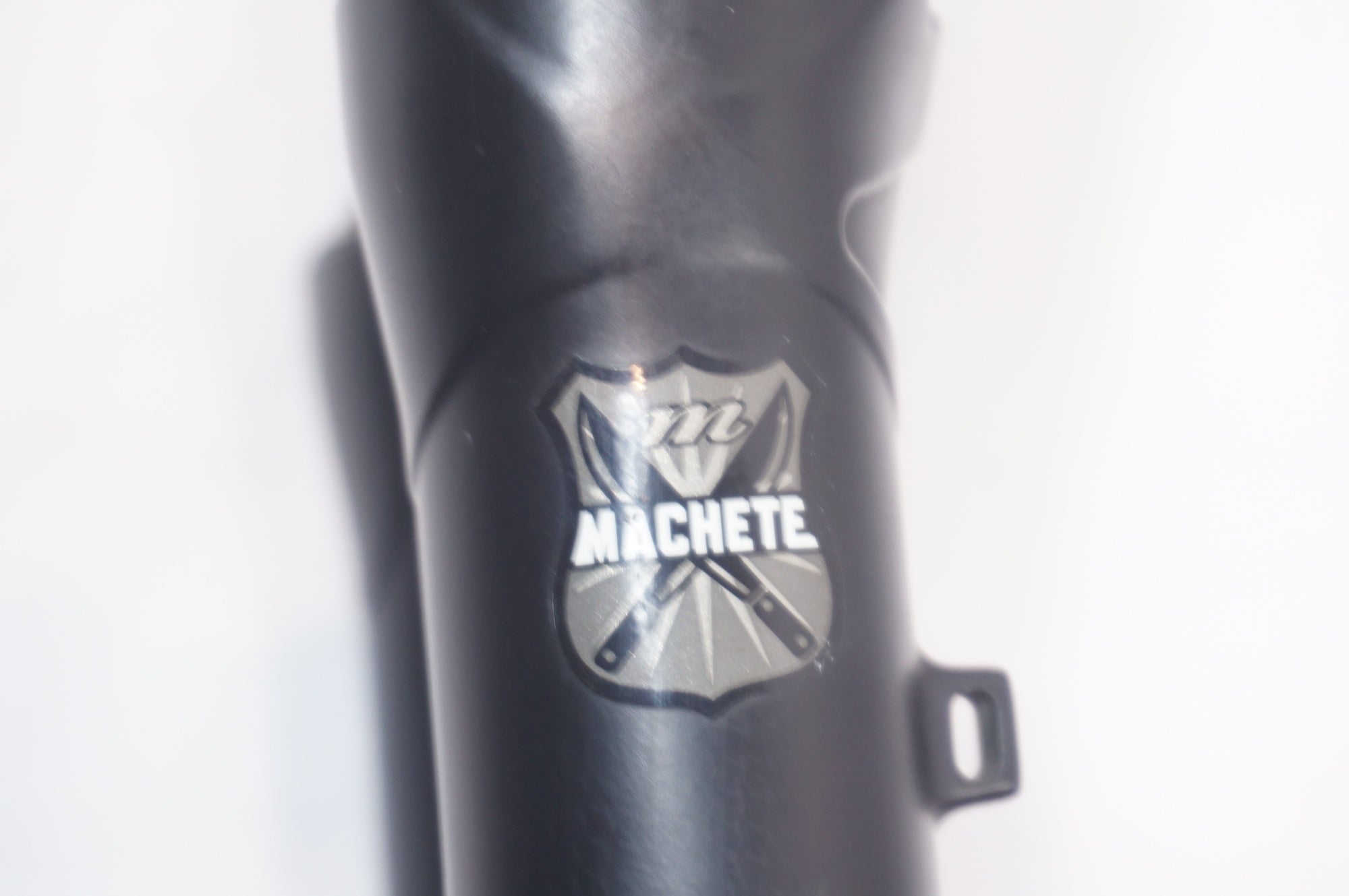 MANITOU 「マニトウ」 MACHETE サスペンションフォーク / 世田谷店