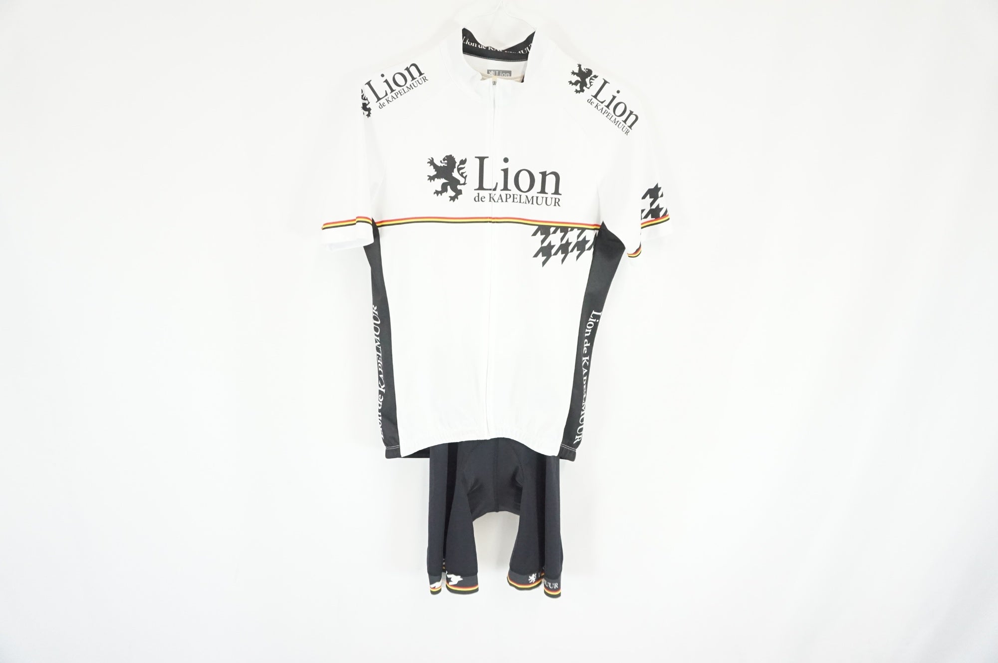 カ*ズ様 Lion de KAPELMUUR サイクルジャージ サイクルパンツ LION DE KAPELMUUR 「リオンドカペルミュール」 サイクルジャージ L