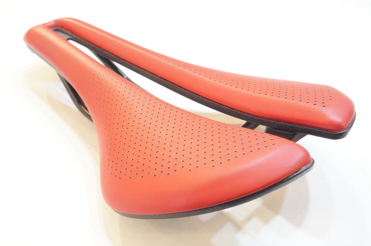 BONTRAGER 「ボントレガー」 AEOLUS ELITE サドル / 浦和ベース
