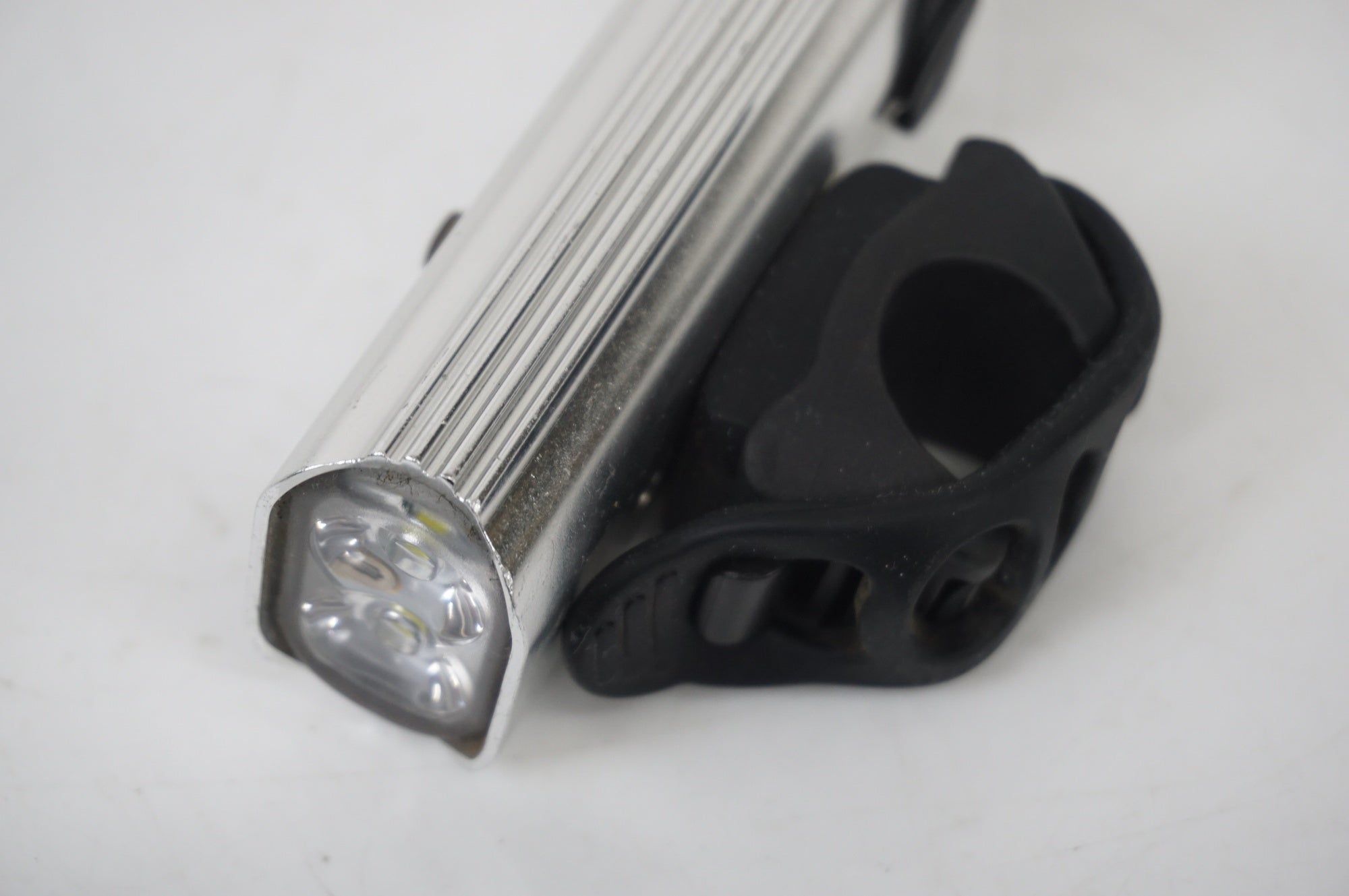 LEZYNE 「レザイン」 POWER DRIVE 1100i フロントライト / 大宮店