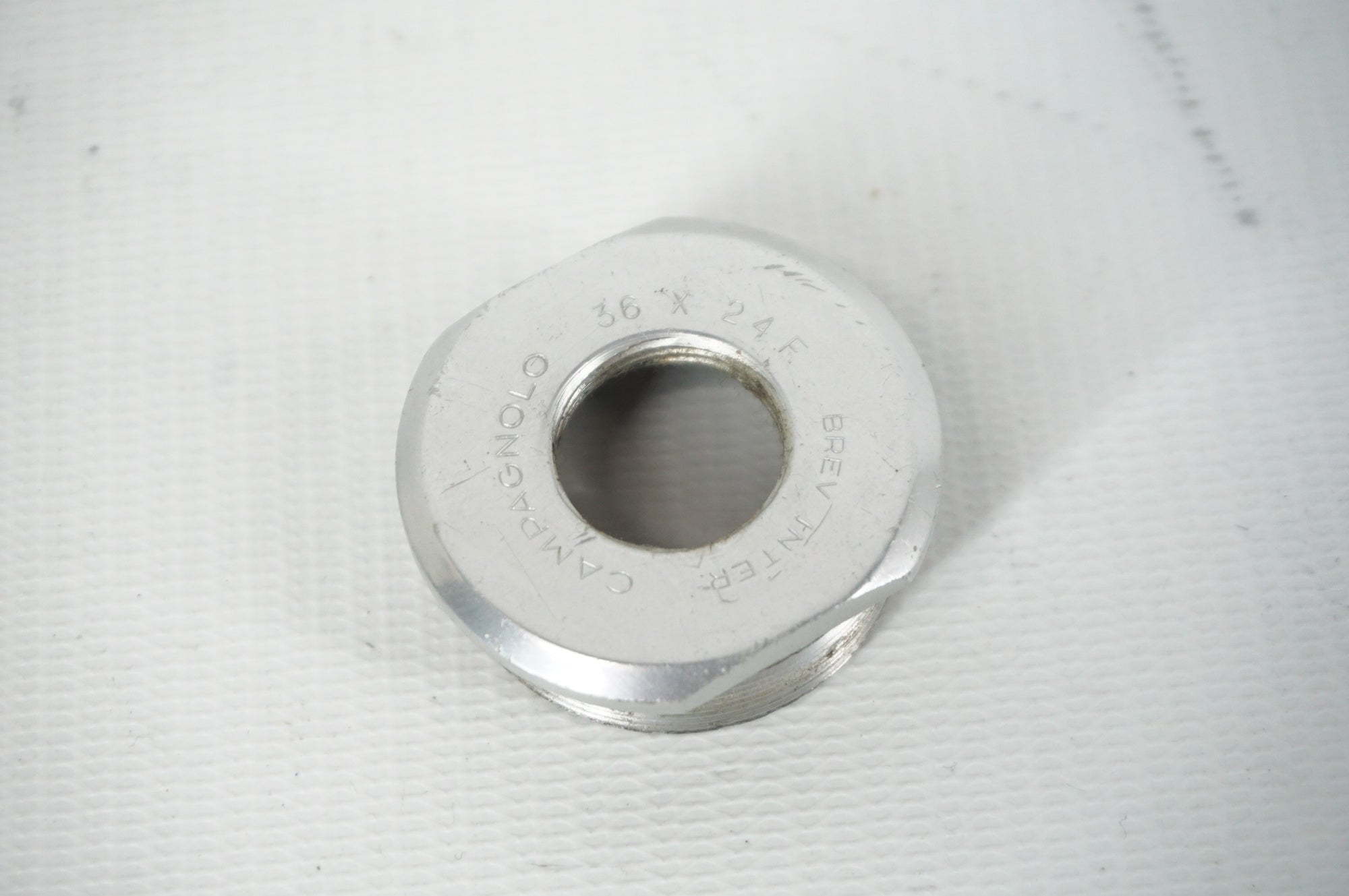 CAMPAGNOLO 「カンパニョーロ」 BBカップ / 阪急塚口店