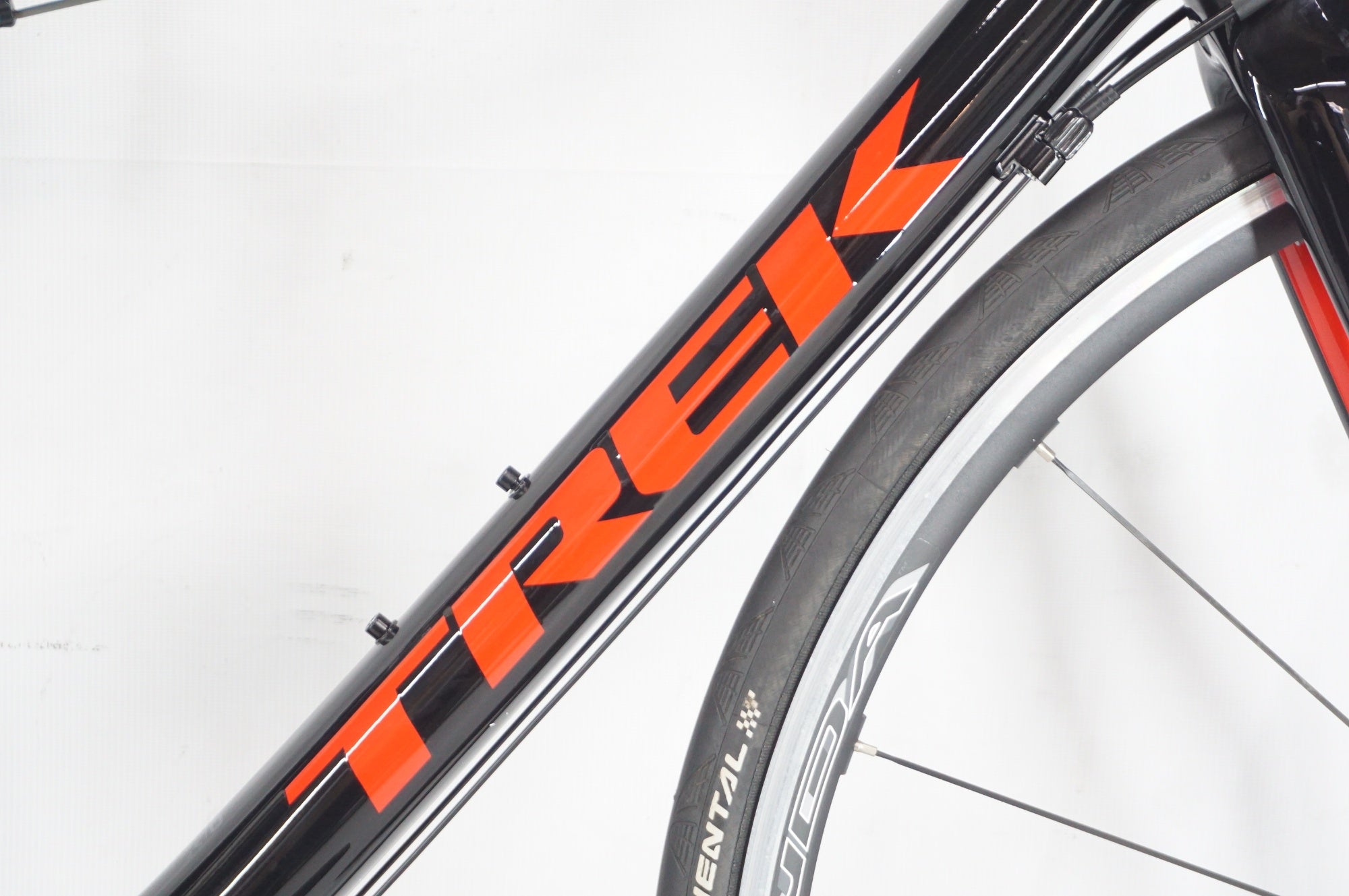 TREK 「トレック」 EMONDA S5 2017年モデル ロードバイク / 阪急塚口店