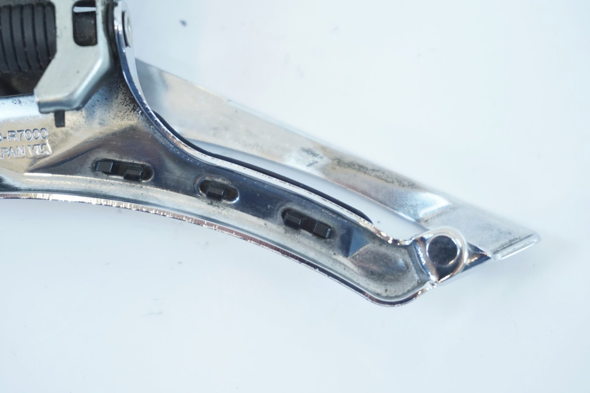 SHIMANO 「シマノ」 105 FD-R7000 フロントディレイラー / 有明ガーデン店