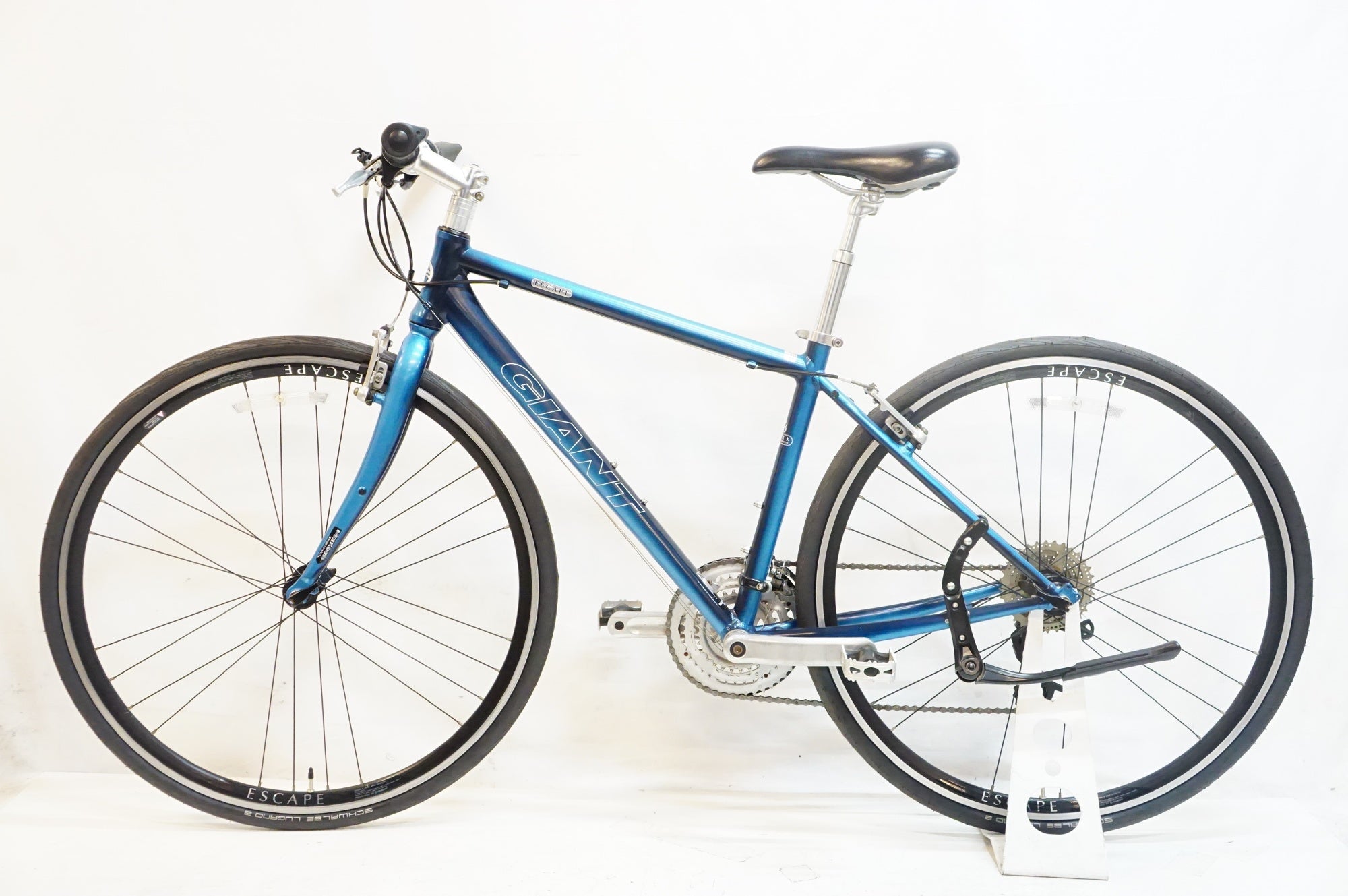 GIANT 「ジャイアント」 ESCAPE R3 2009年モデル クロスバイク / 熊谷本店
