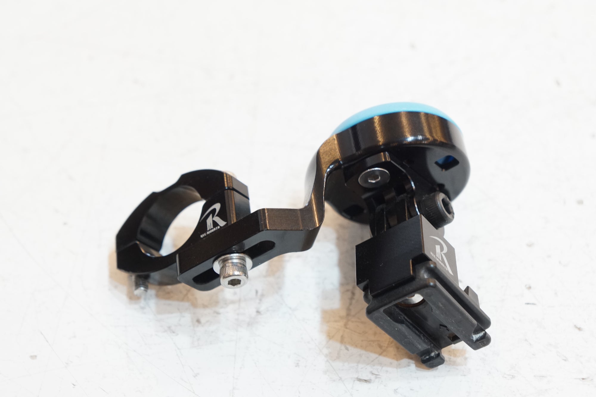 CATEYE 「キャットアイ」 VOLT800 フロントライト / バイチャリ浦和ベース