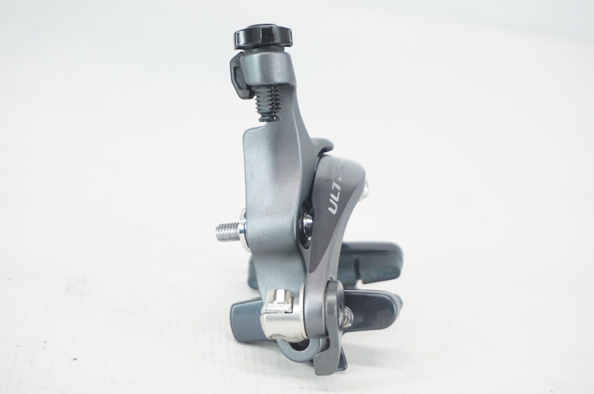 SHIMANO 「シマノ」 ULTEGRA BR-6810-F ダイレクトマウント カーボンシューブレーキ / 阪急塚口店