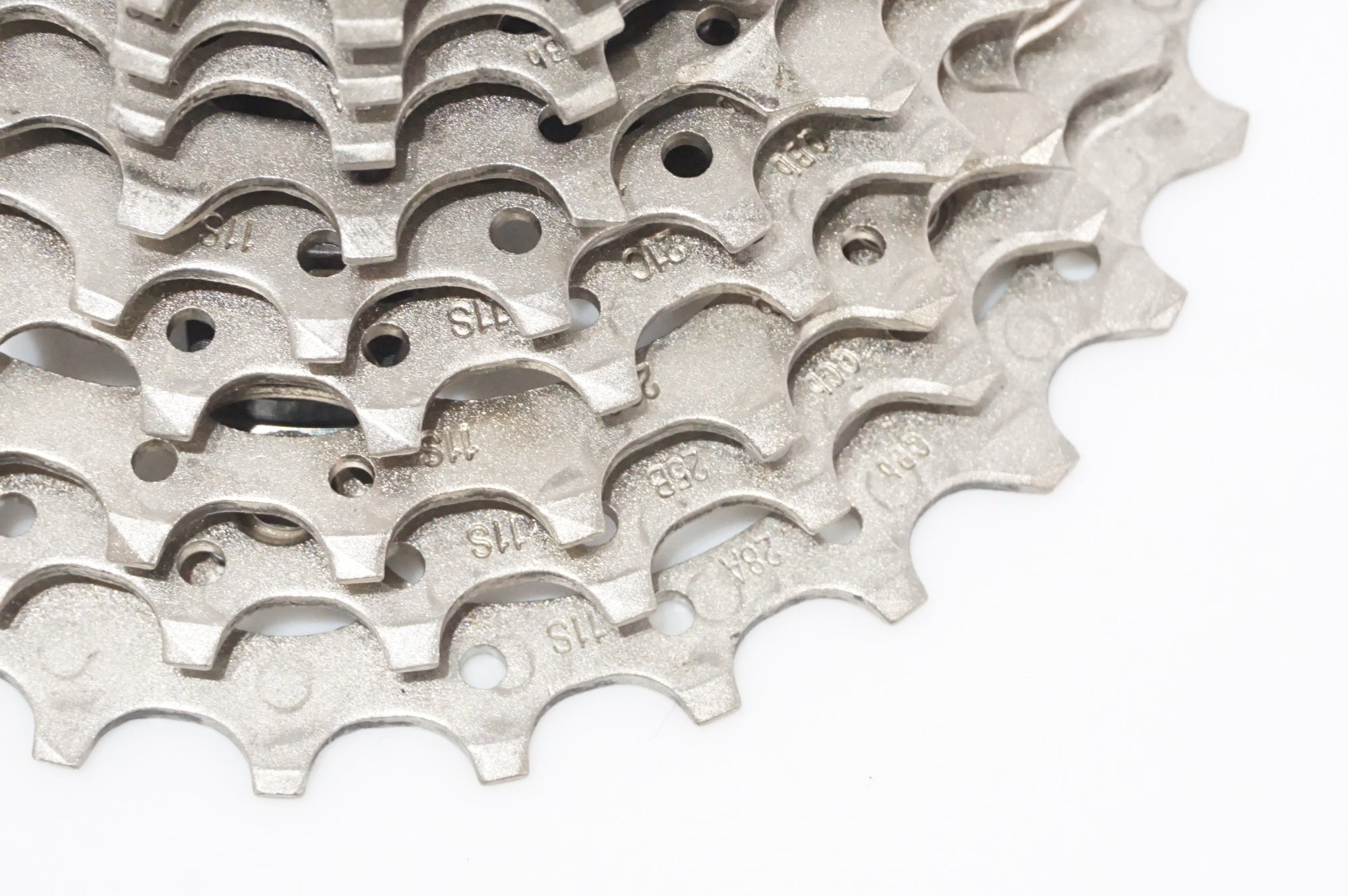 SHIMANO 「シマノ」 ULTEGRA CS-R8000 11-28T スプロケット / AKIBA店