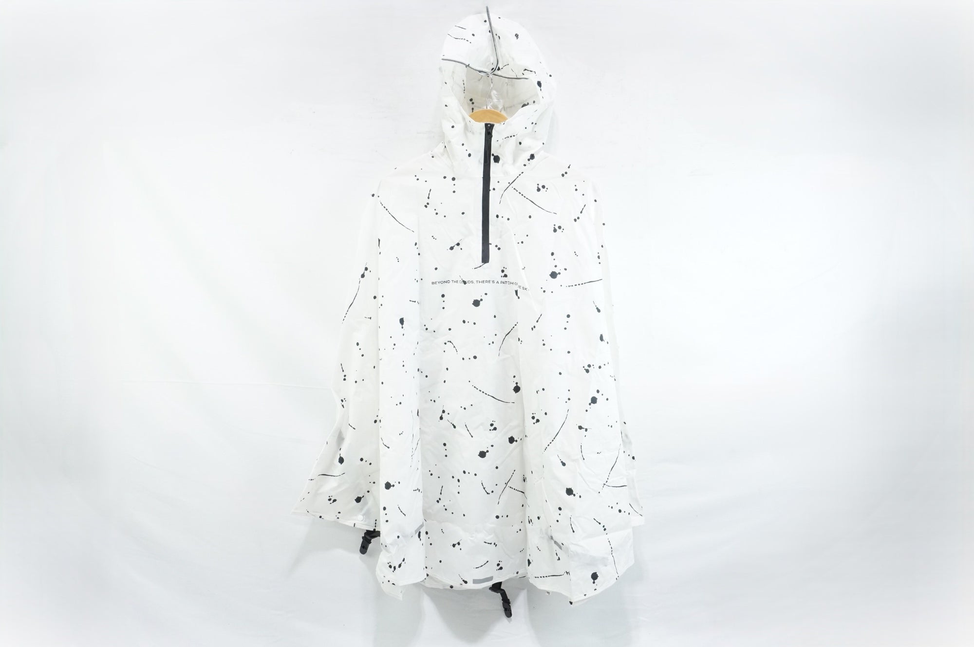 W BY WPC. 「ダブリュバイダブリュピーシー」 RAIN BICYCLE PONCHO レインウェア / 中目黒店