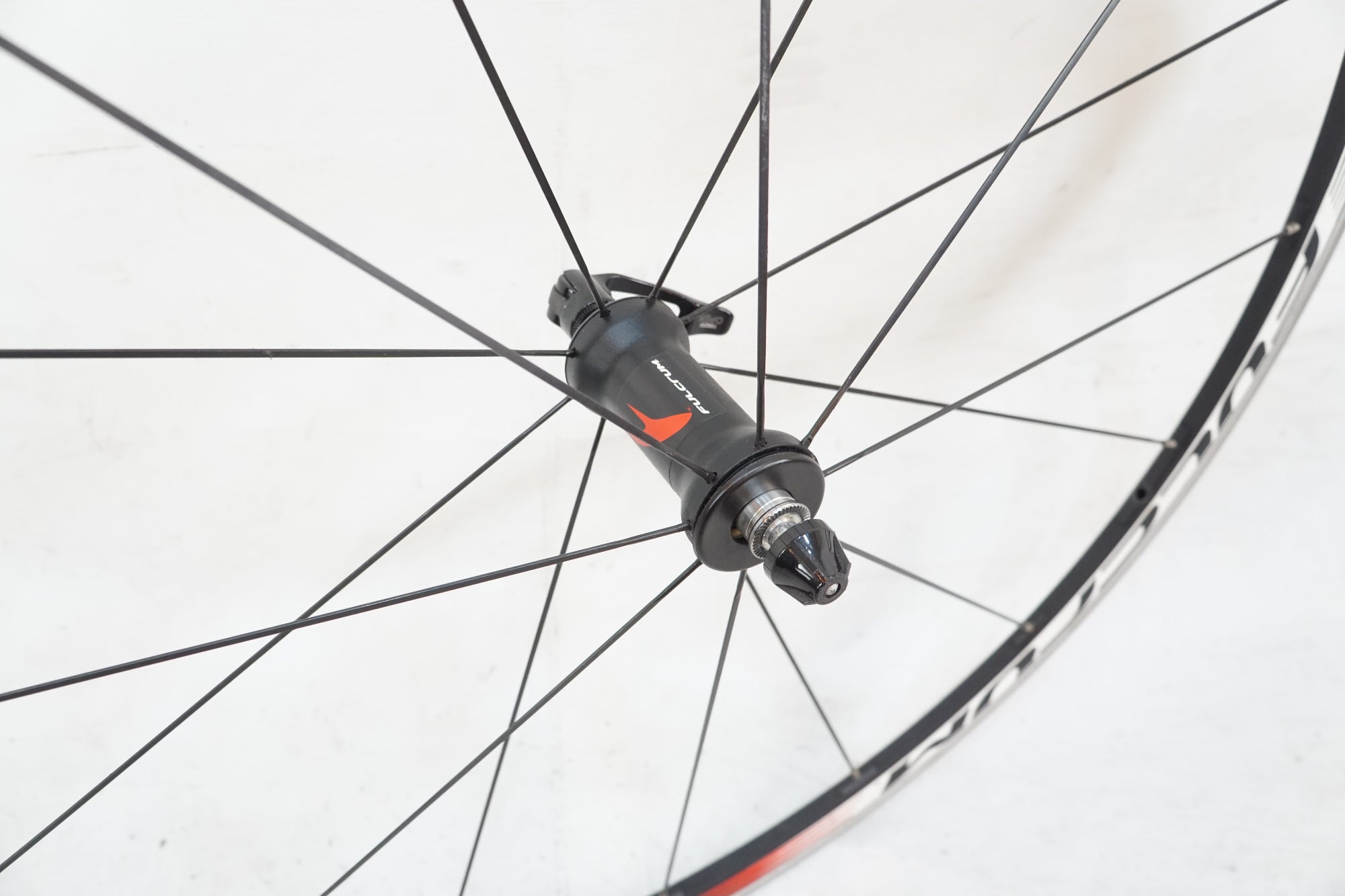 FULCRUM 「フルクラム」 RACING 3 C15 シマノ11速 ホイールセット / バイチャリ浦和ベース