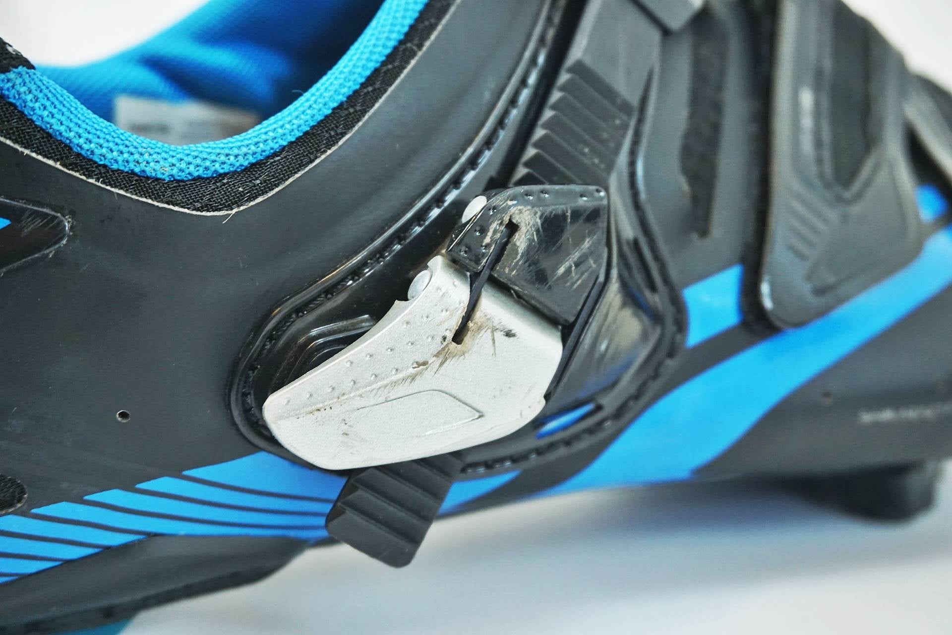 SHIMANO 「シマノ」 SH-R320LE EU44 27.8cm シューズ / 有明ガーデン店