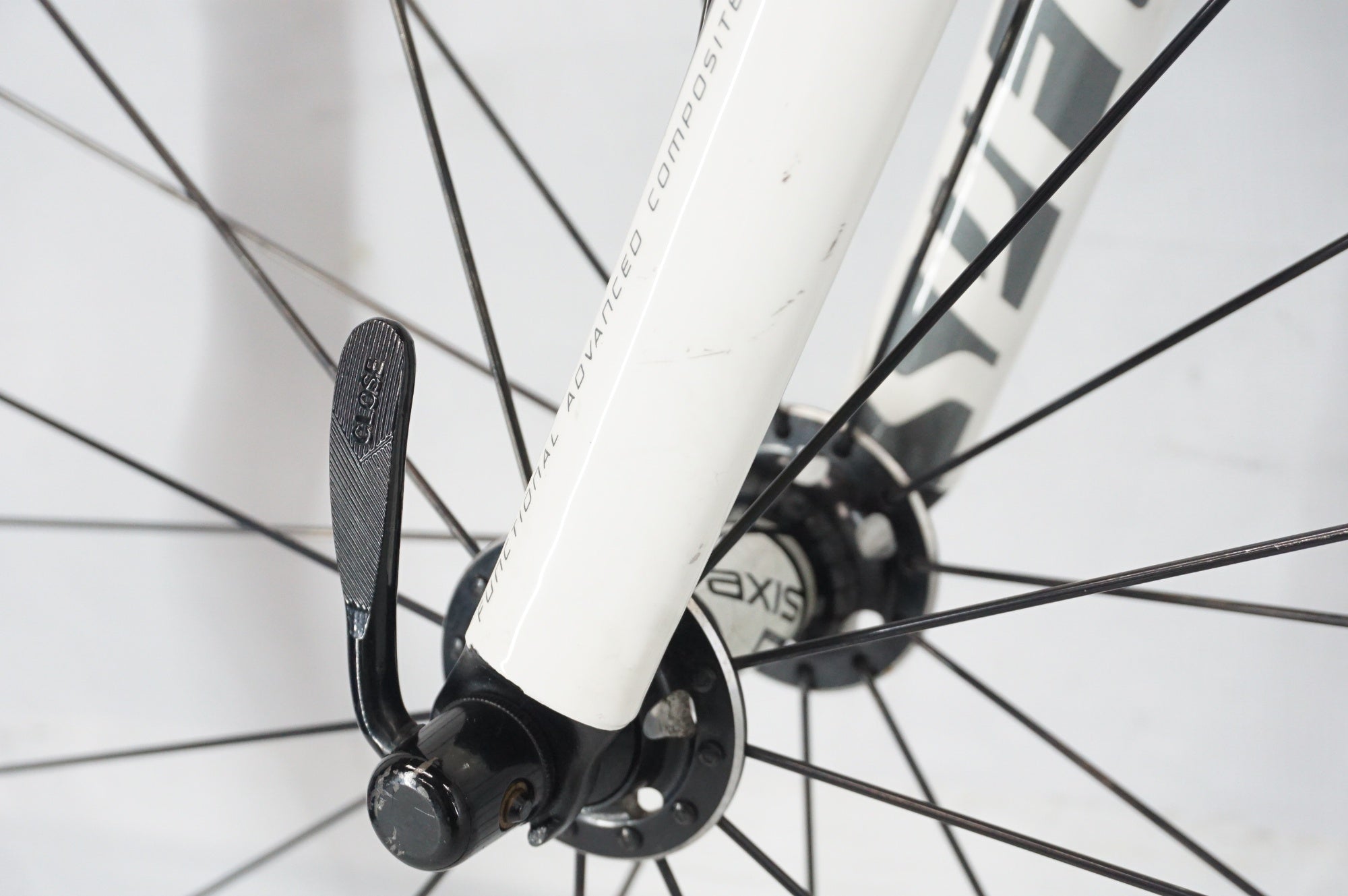 SPECIALIZED 「スペシャライズド」 AMIRA ELITE 2013年モデル ロードバイク / 阪急塚口店