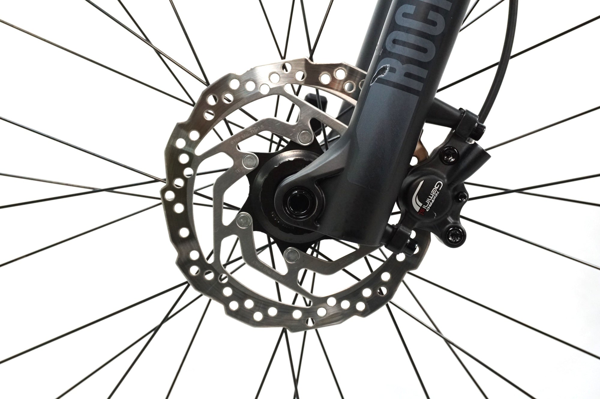 GT 「ジーティー」 AVALANCHE EXPERT 29er 2024年モデル マウンテンバイク / 川越店