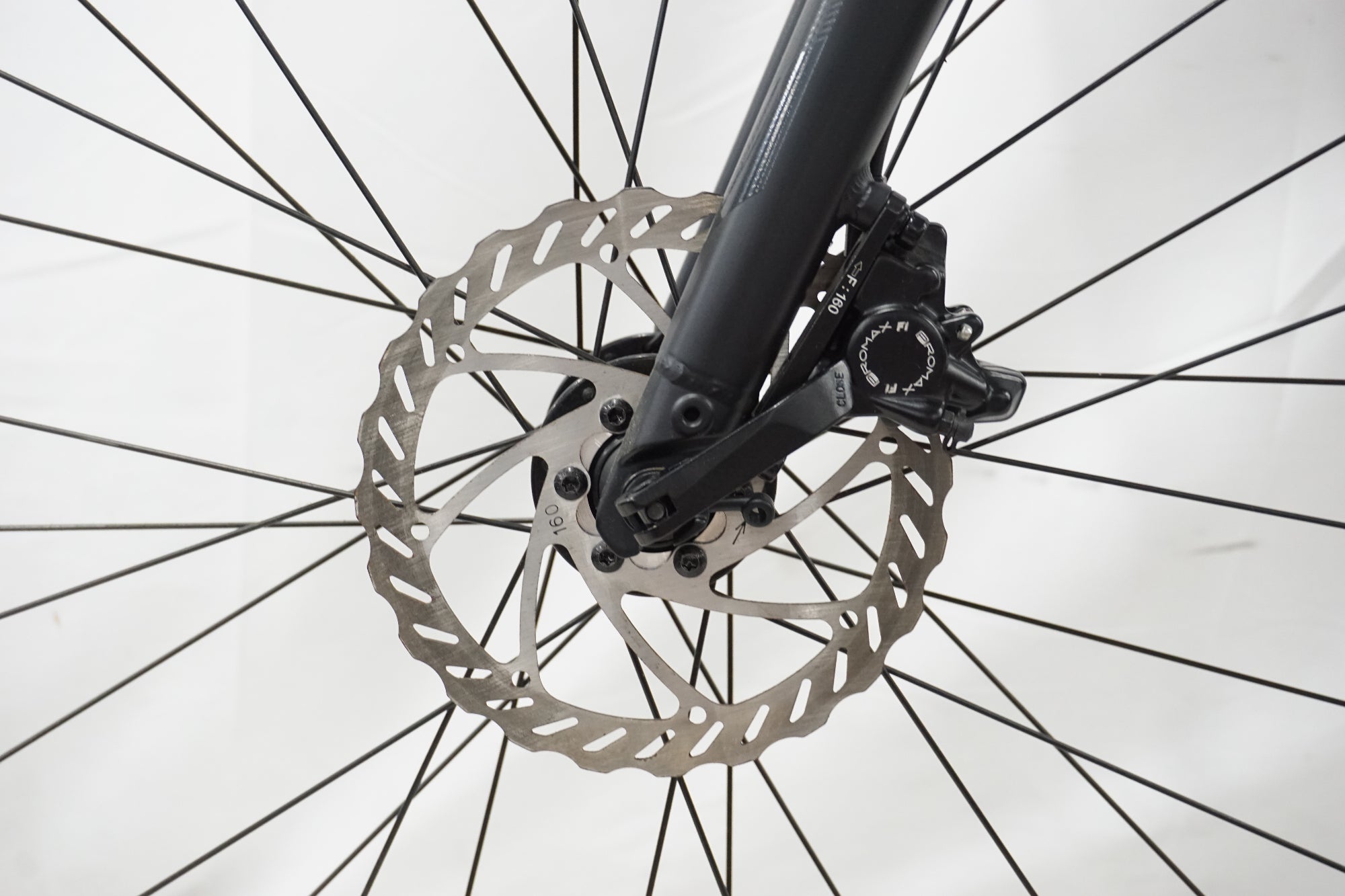 SPECIALIZED 「スペシャライズド」 SIRRUS 2.0 DISC 2022年モデル クロスバイク / 奈良店