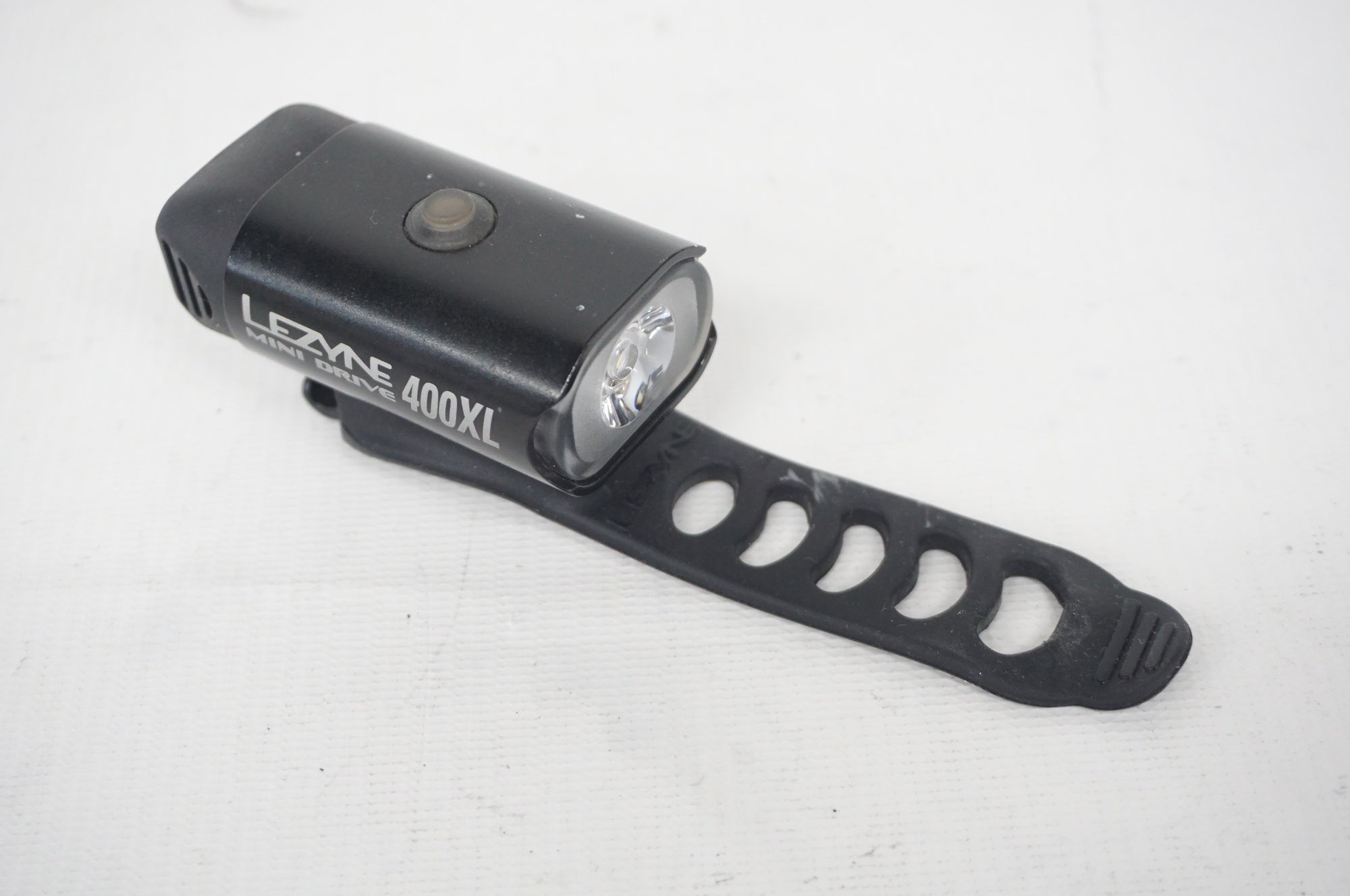 LEZYNE 「レザイン」 400XL フロントライト / 阪急塚口店