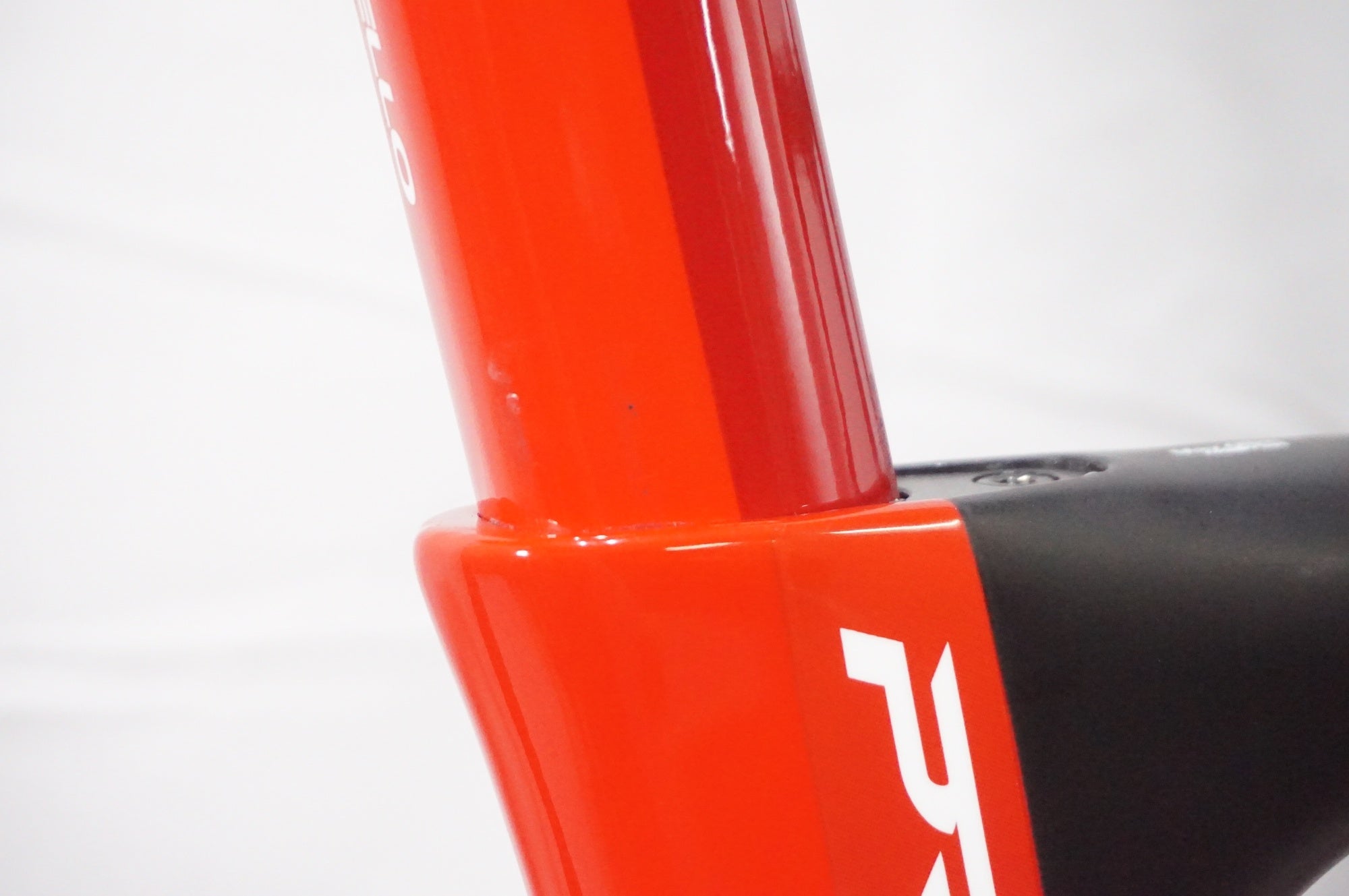 PINARELLO 「ピナレロ」 PRINCE FX DISK 2021年モデル ロードバイク / AKIBA店